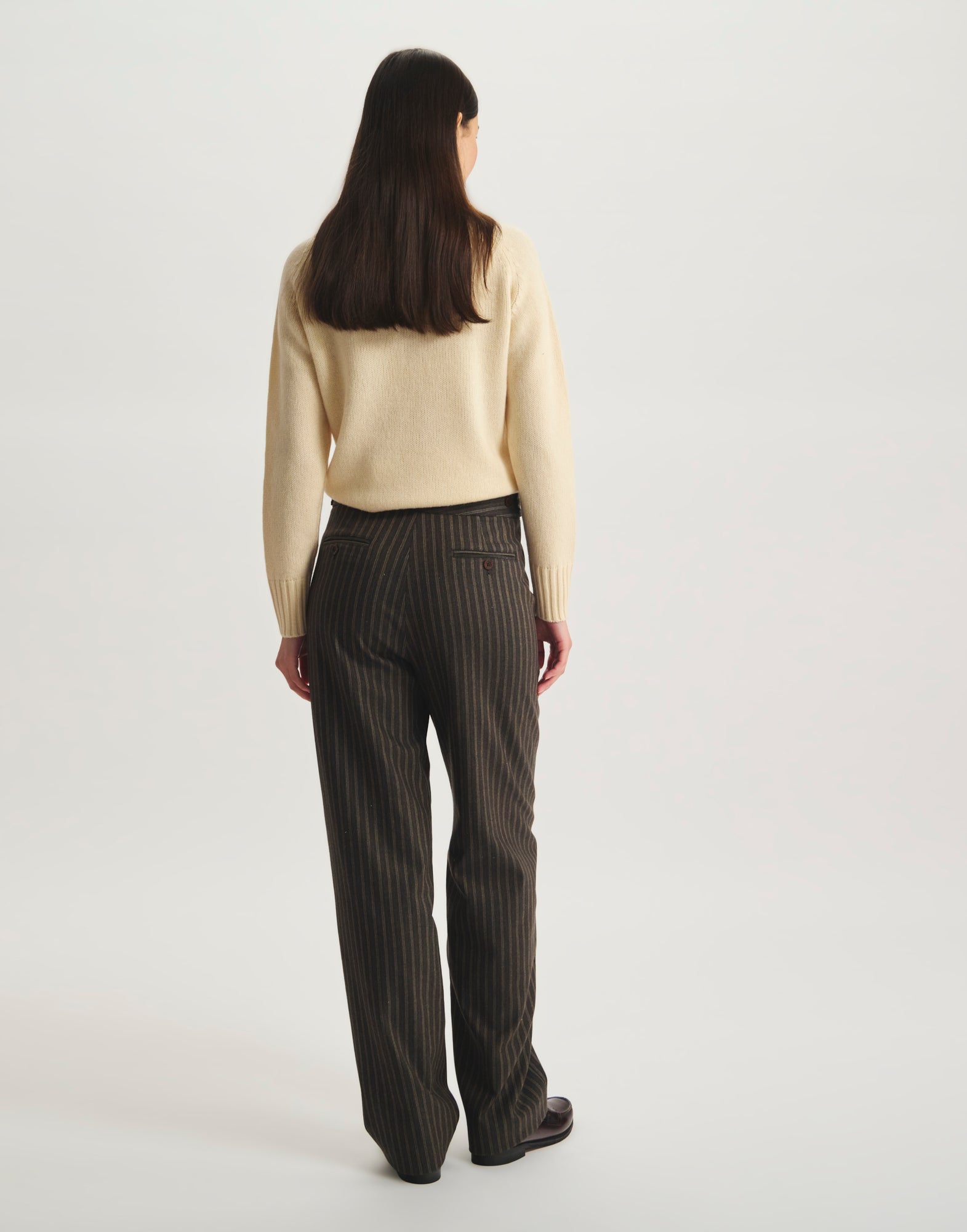 Pantalón Piotr de algodón con pinzas