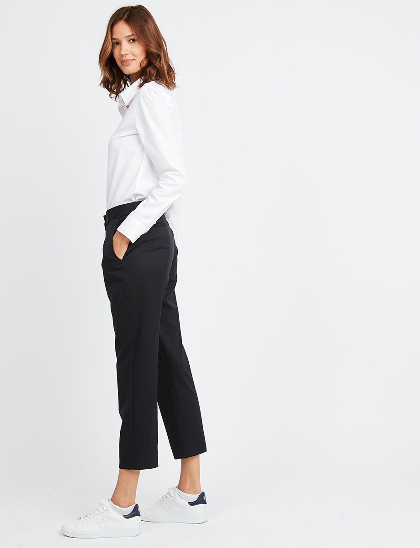Pantalón Audrey de lana fina azul marino