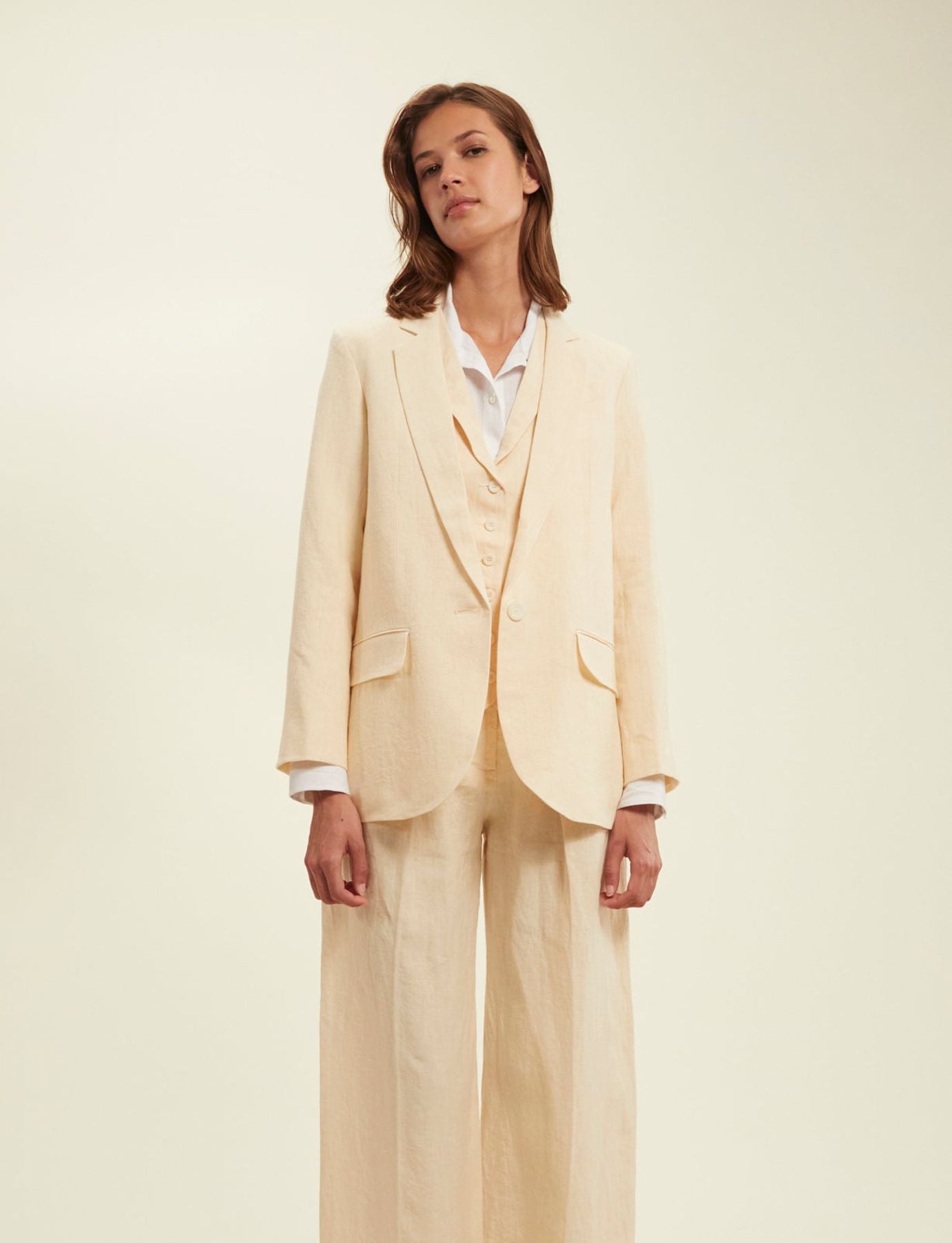 Chaqueta de lino crudo Bruna