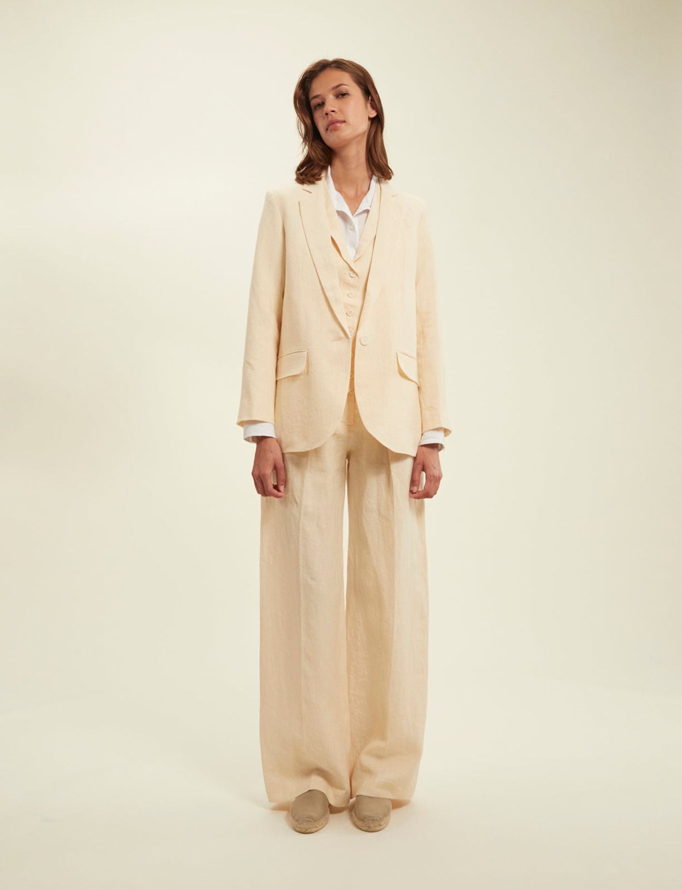 Chaqueta de lino crudo Bruna