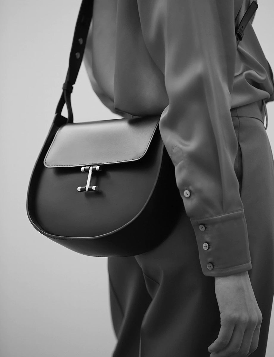 Bolso de piel negro Senda