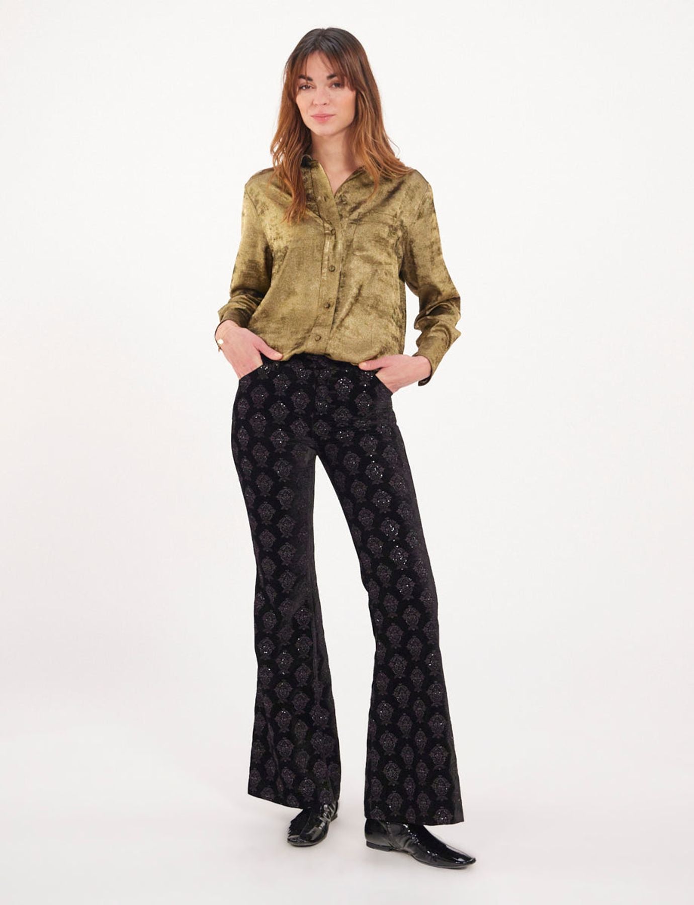 Pantalón Charlotte bordado en terciopelo negro