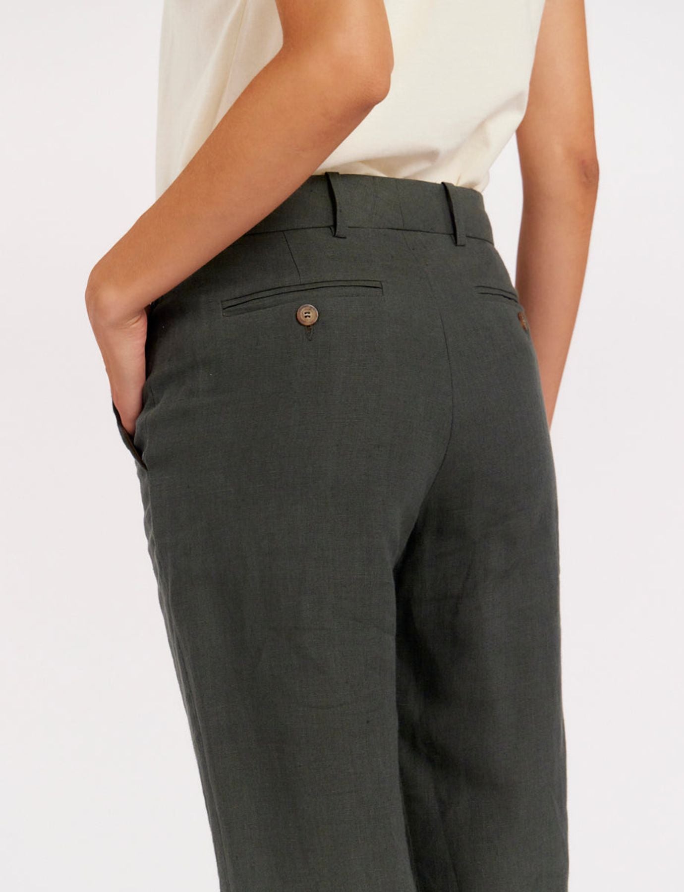 Pantalón Francisco de lino verde oscuro