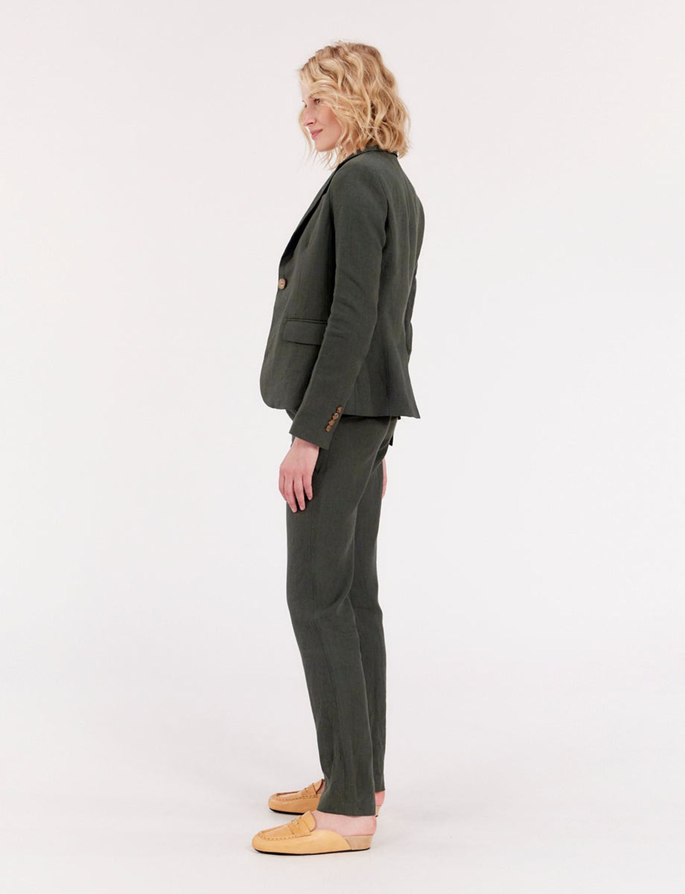 Chaqueta Nicoletta de lino verde oscuro