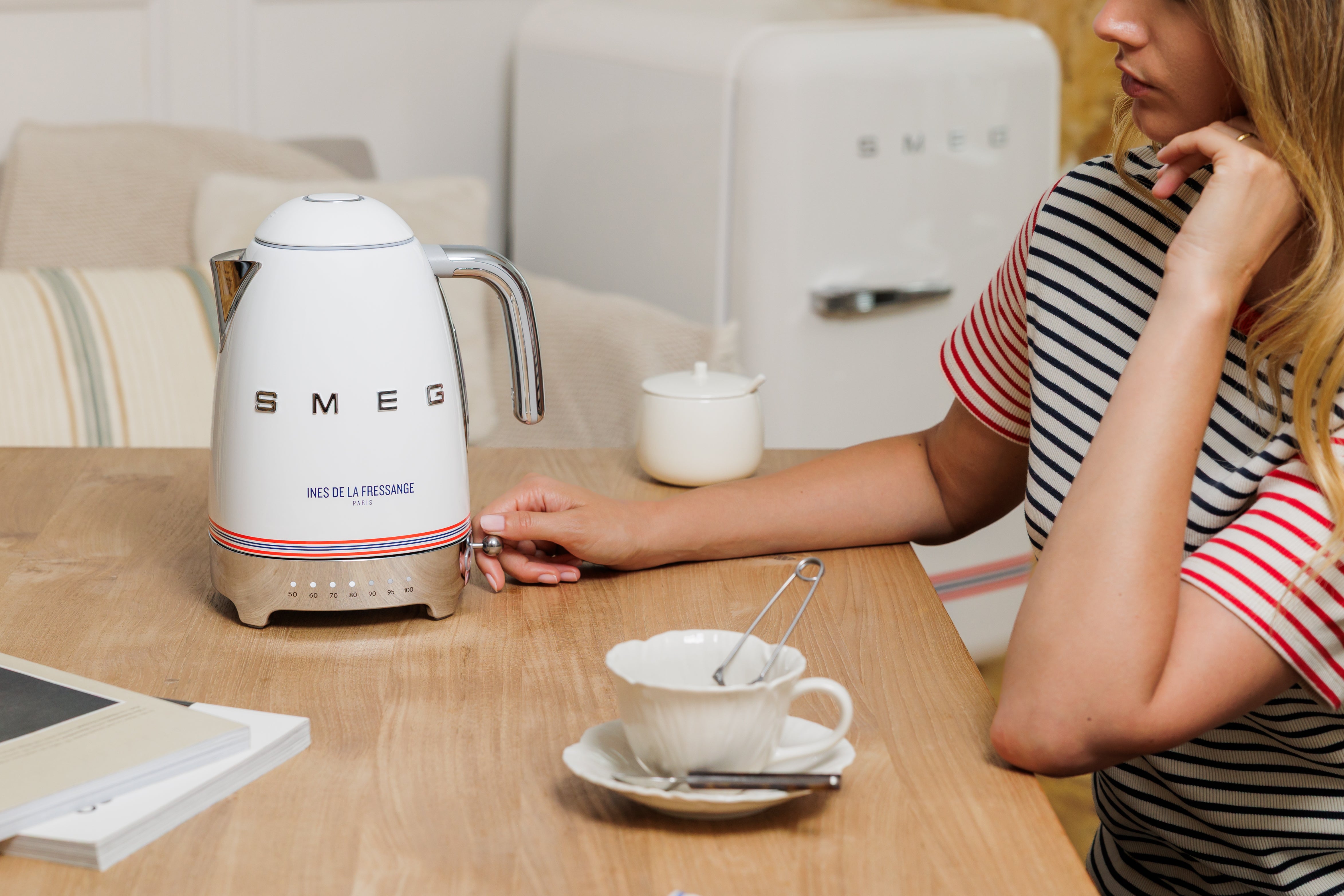 Hervidor SMEG x Ines de la Fressange