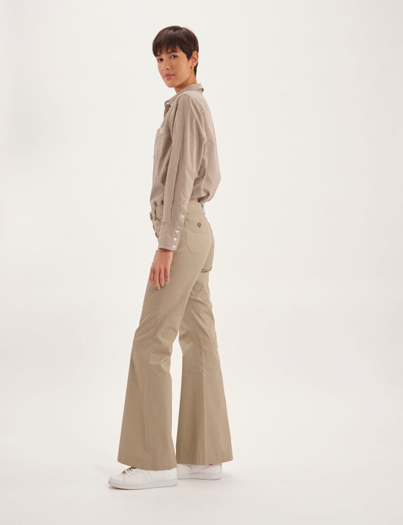 Pantalones beige claro Charlotte