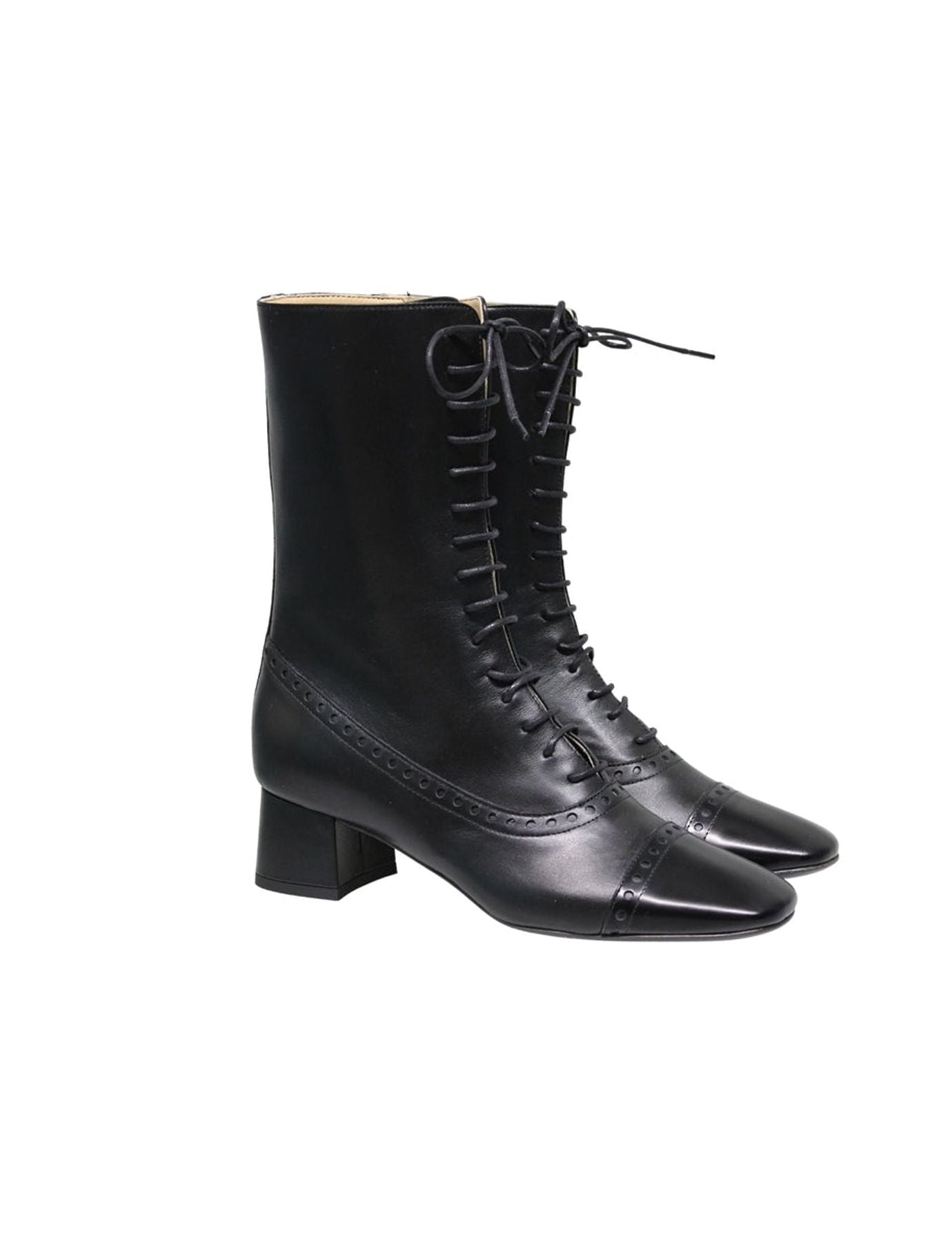 Botas altas con cordones
