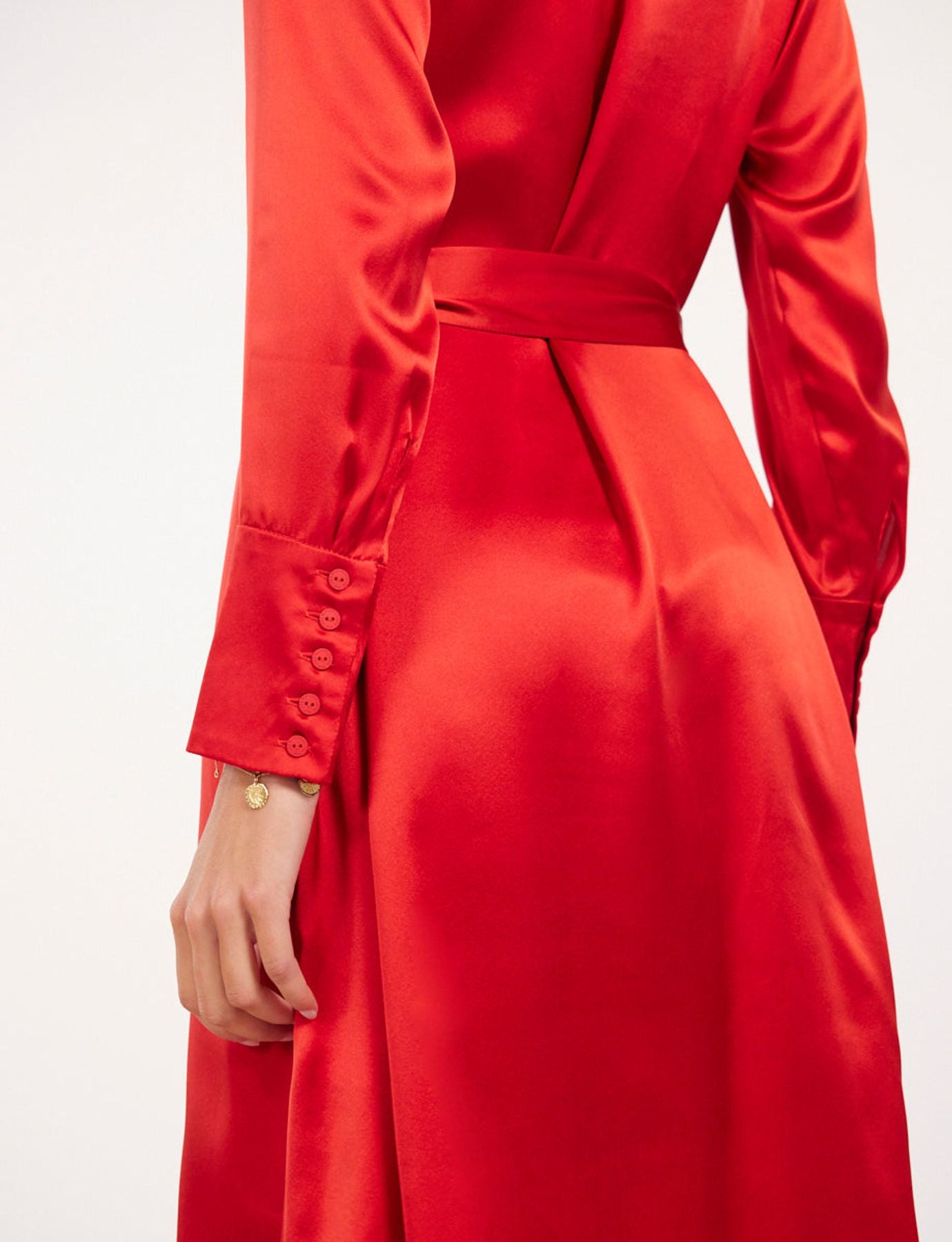 Vestido de orquídeas rojas