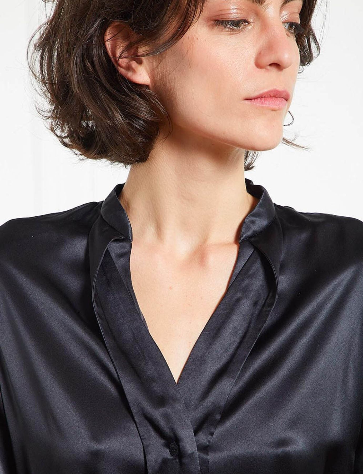 Vestido orquídea negro