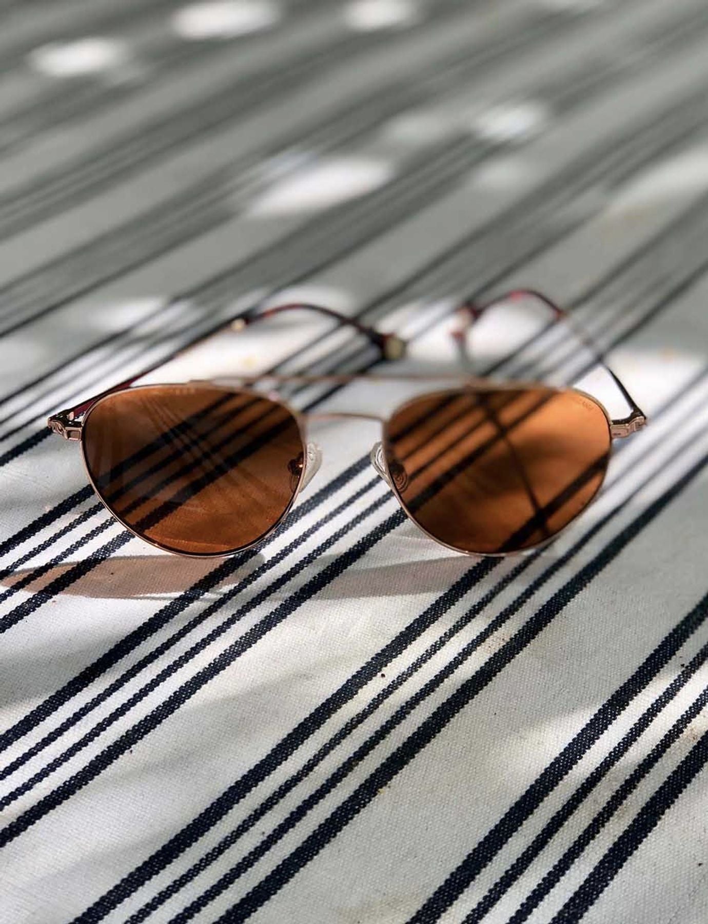 Gafas de sol Clara en oro rosa