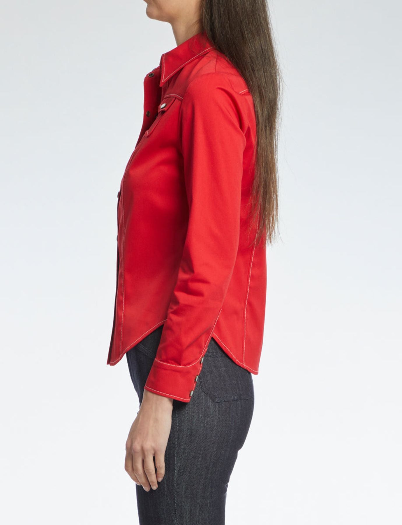 Myrna camisa roja