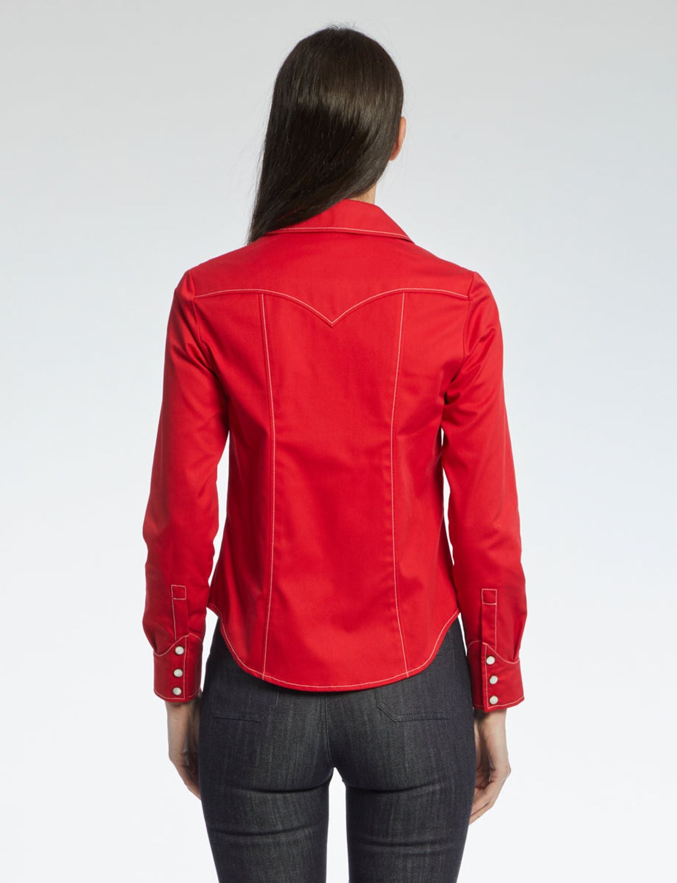 Myrna camisa roja