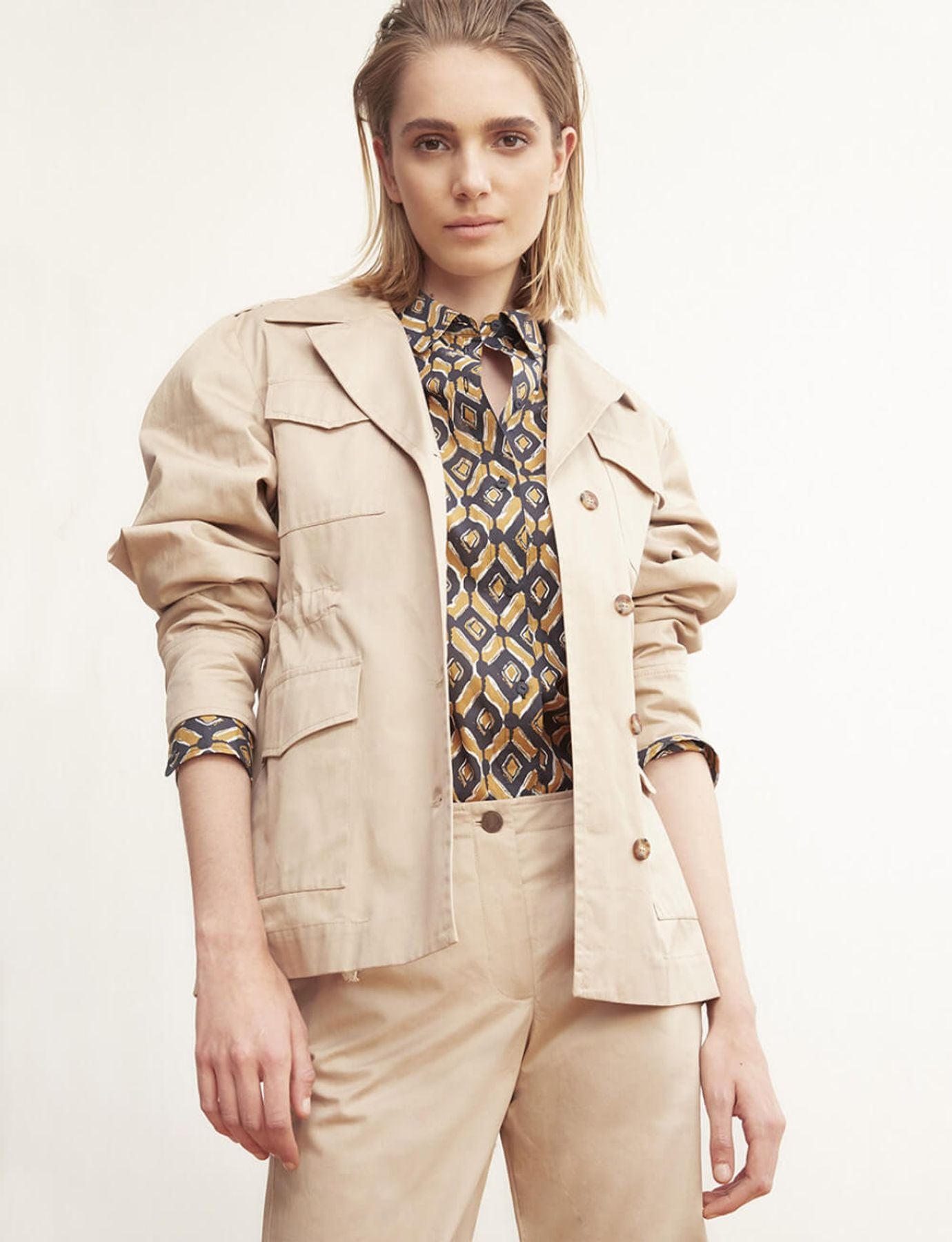 Neva beige cotton jacket