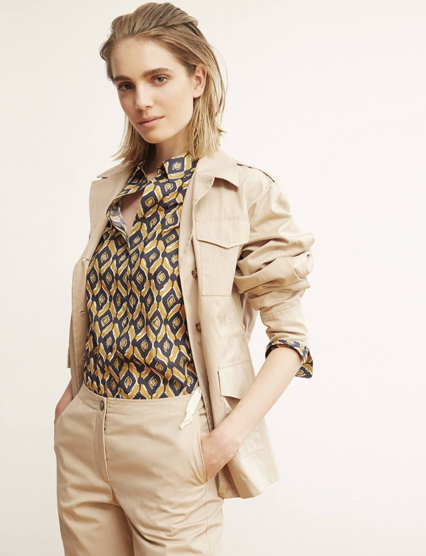 Neva beige cotton jacket