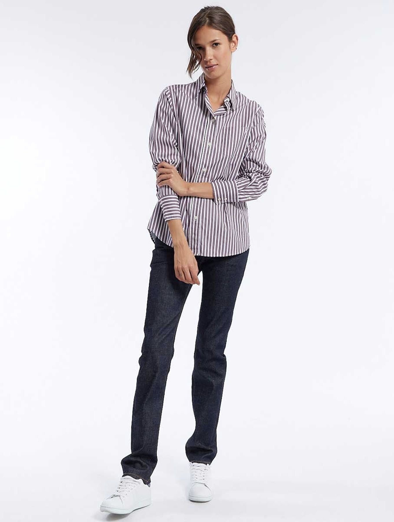 Maureen camisa de rayas rojas y blancas