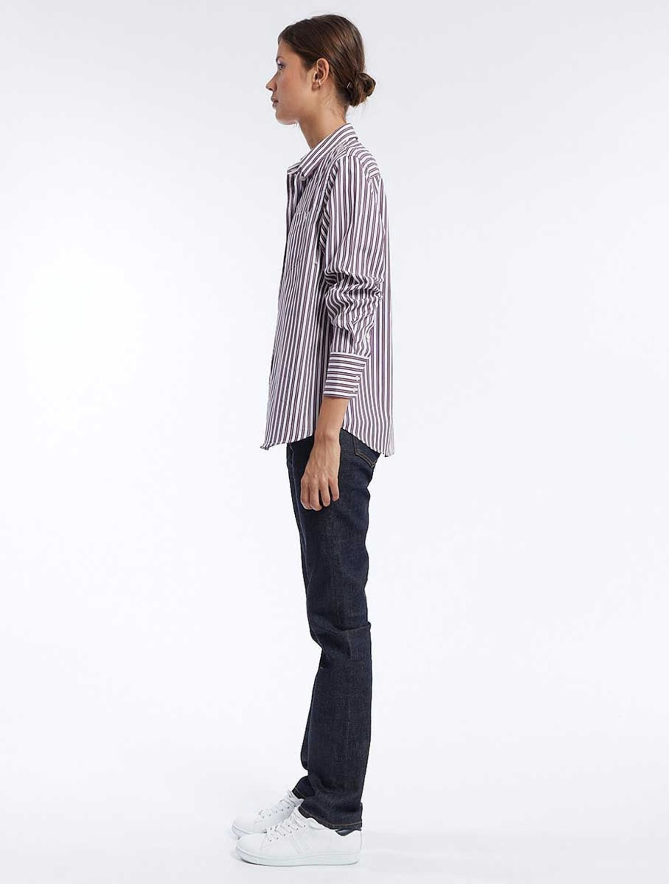 Maureen camisa de rayas rojas y blancas