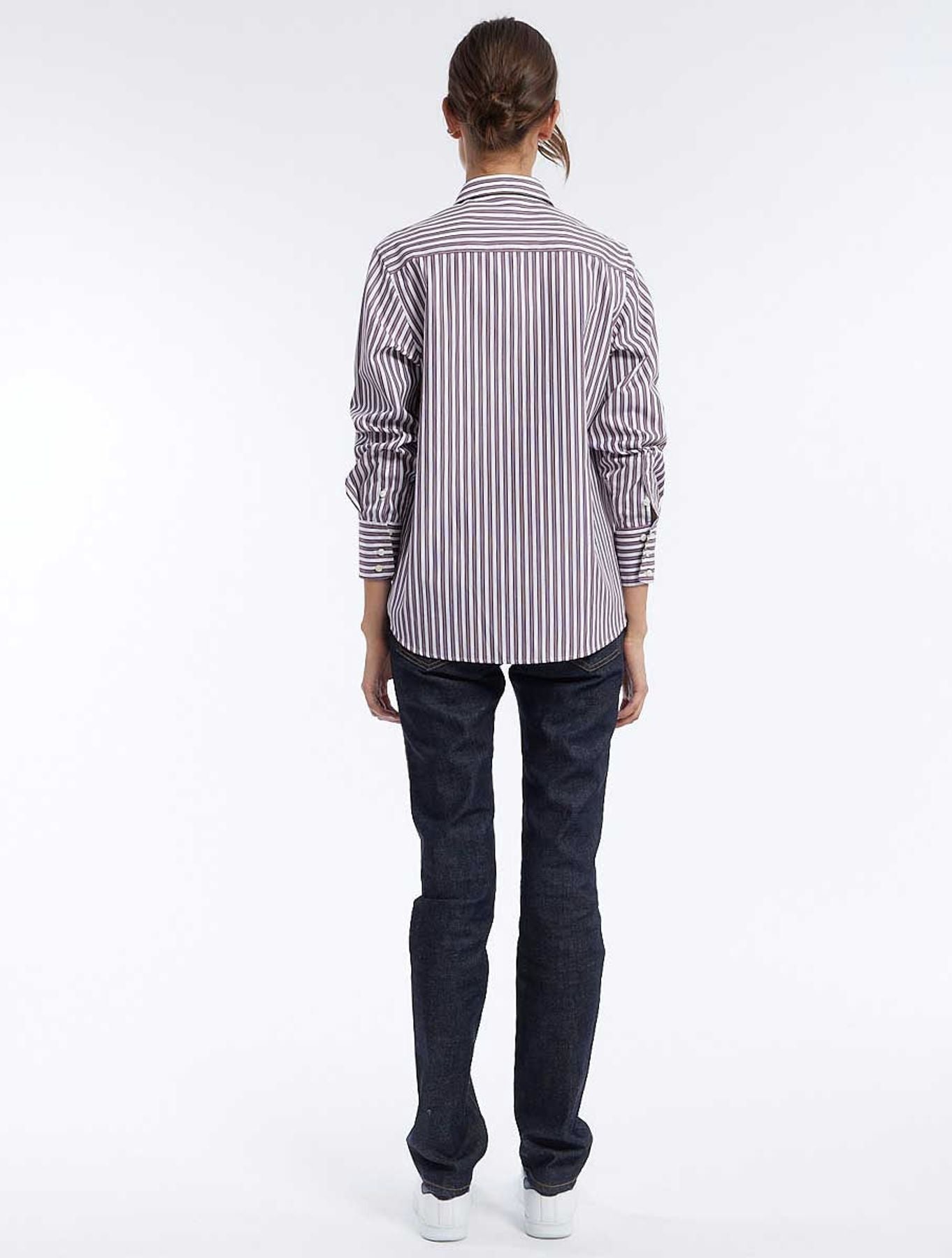 Maureen camisa de rayas rojas y blancas