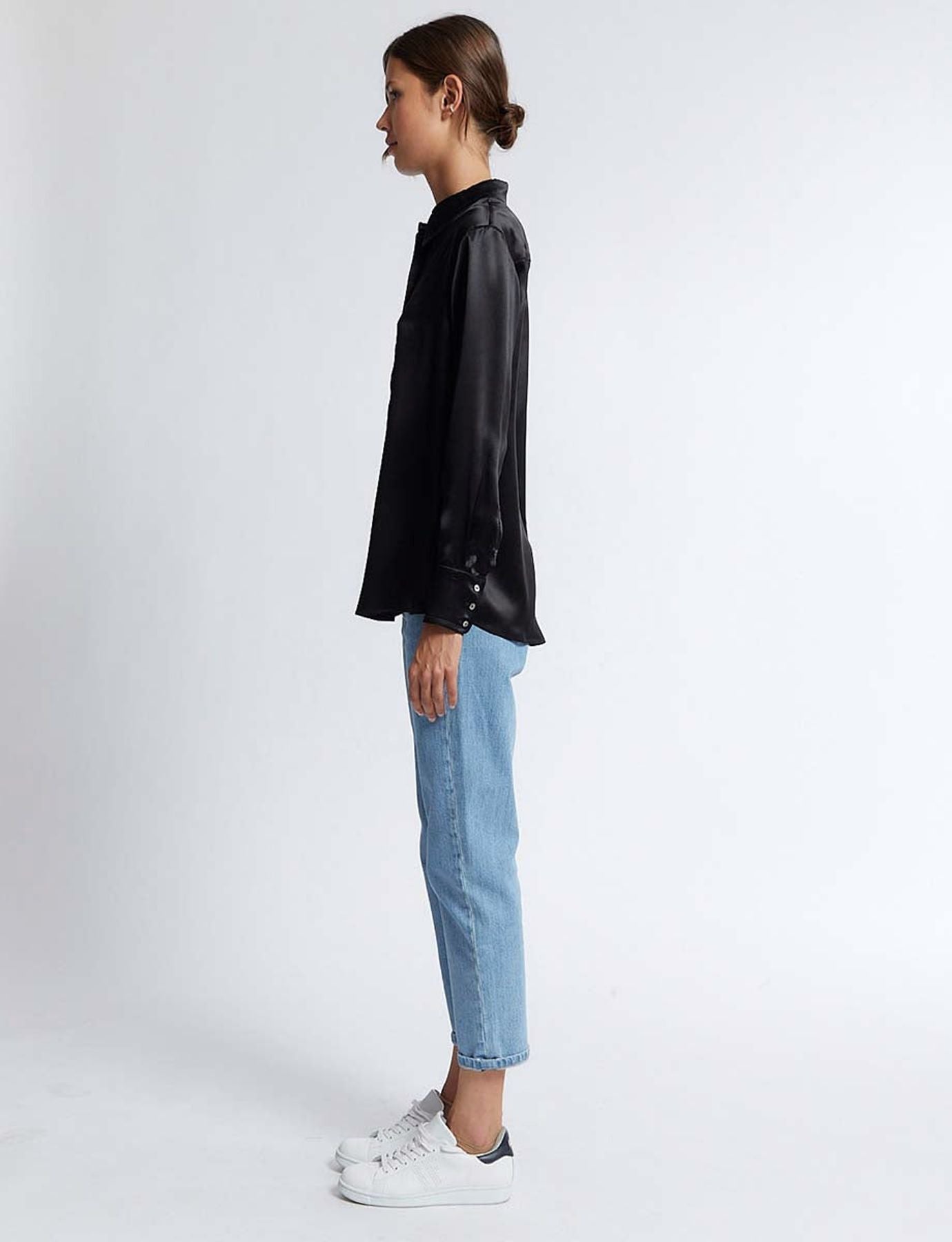 Camisa de seda negra Maureen