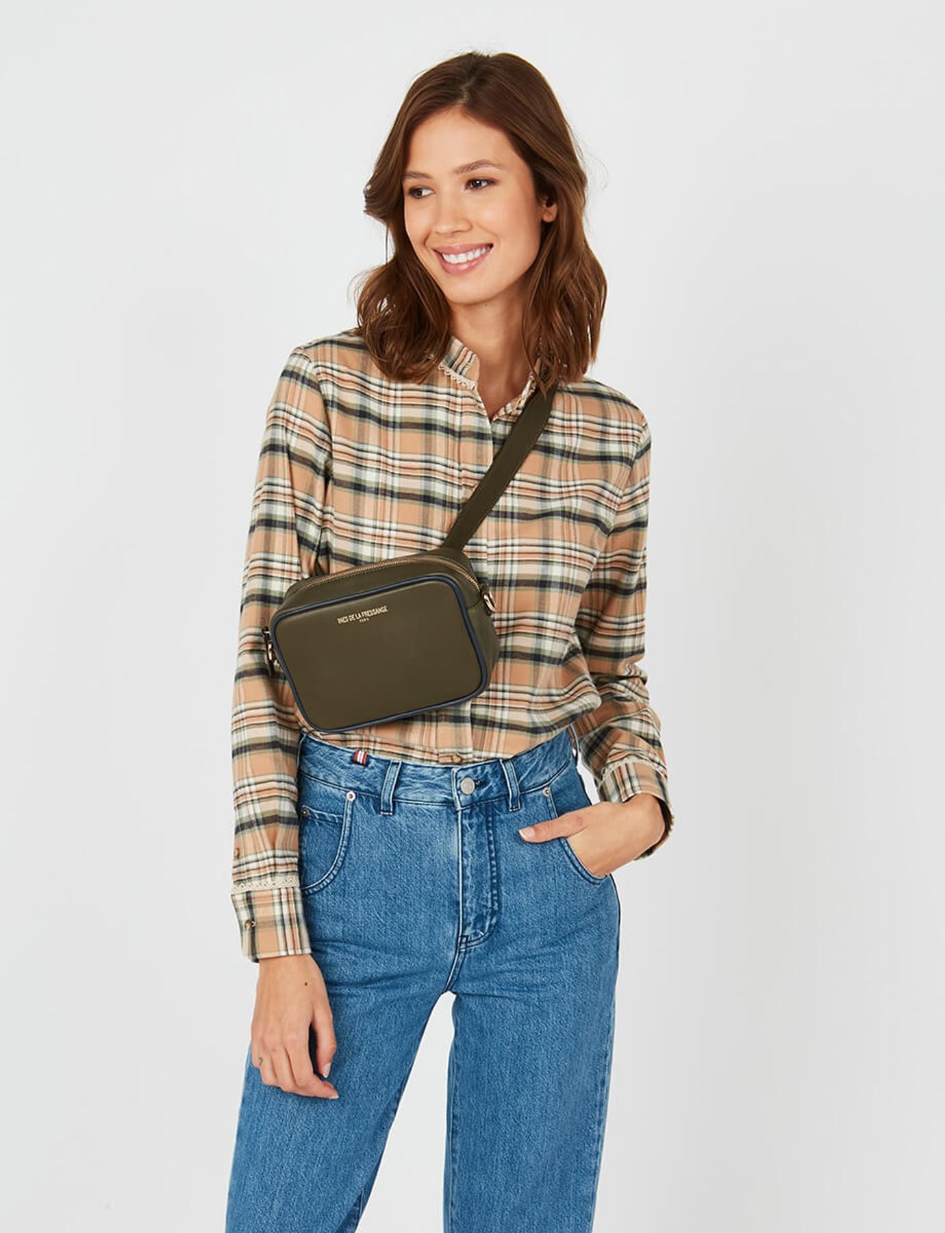 Marcia khaki leather wallet with navy trim