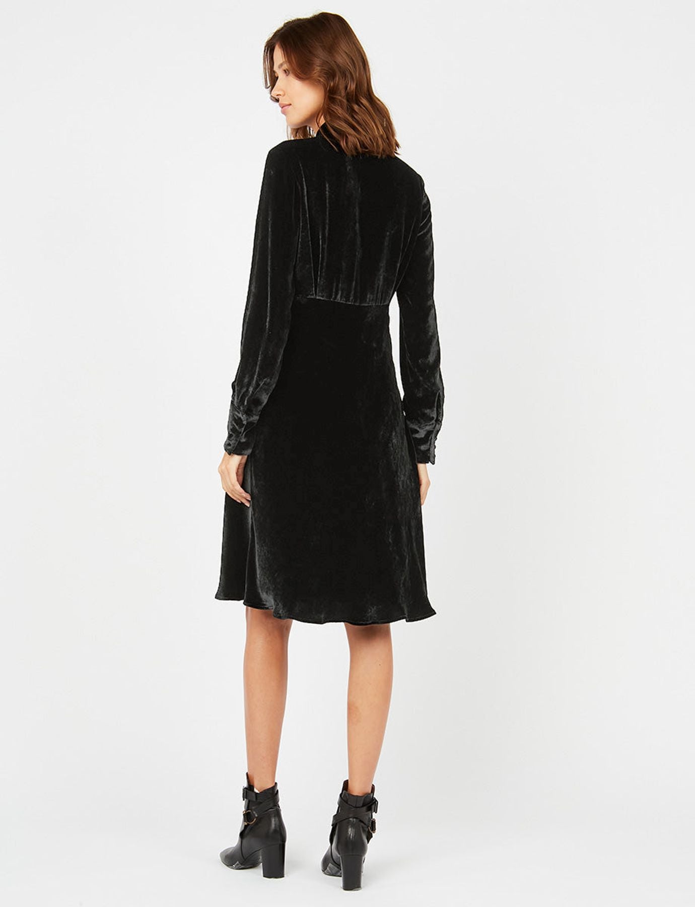 Vestido de terciopelo negro Thaïs