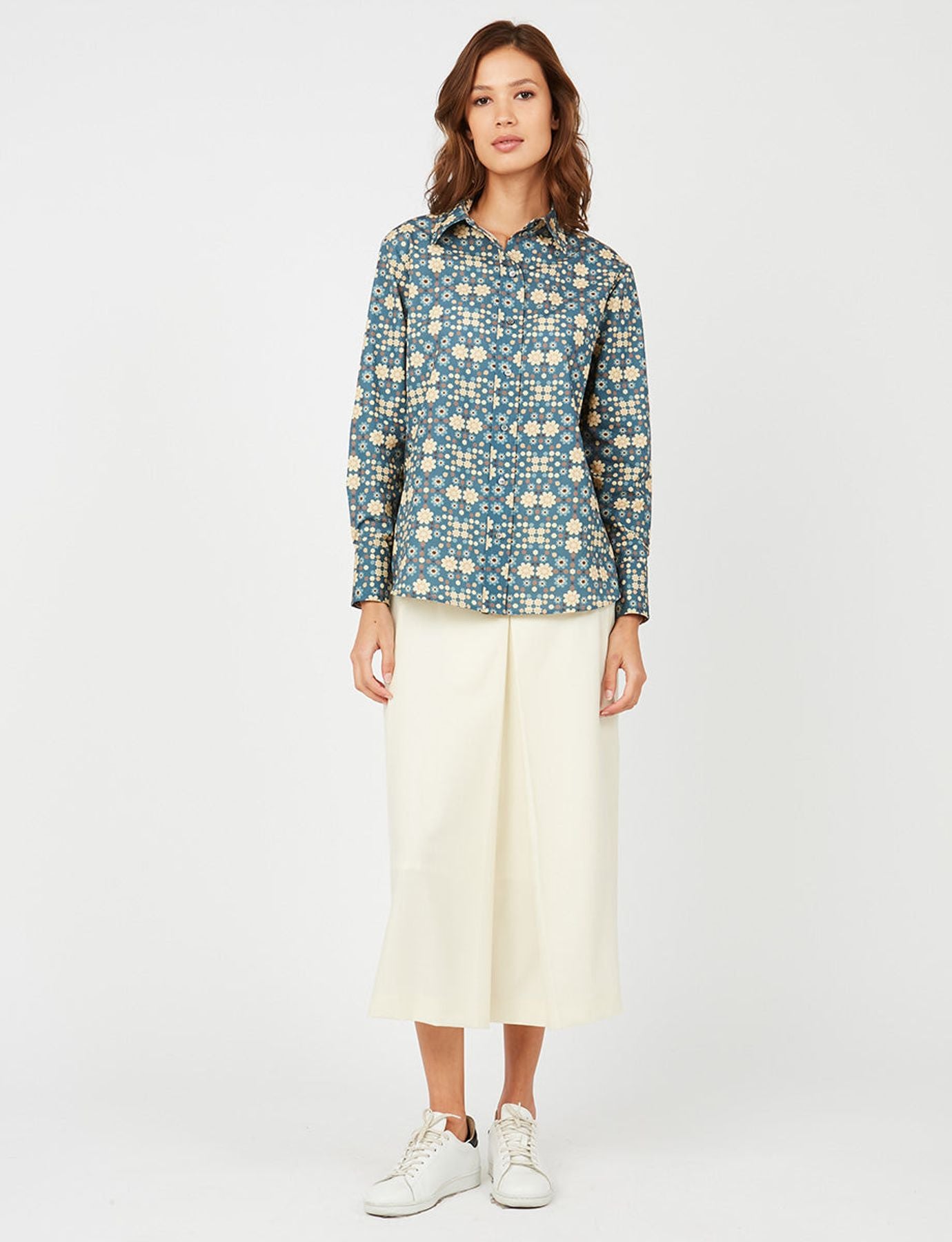 Camisa azul Maureen Boulbon