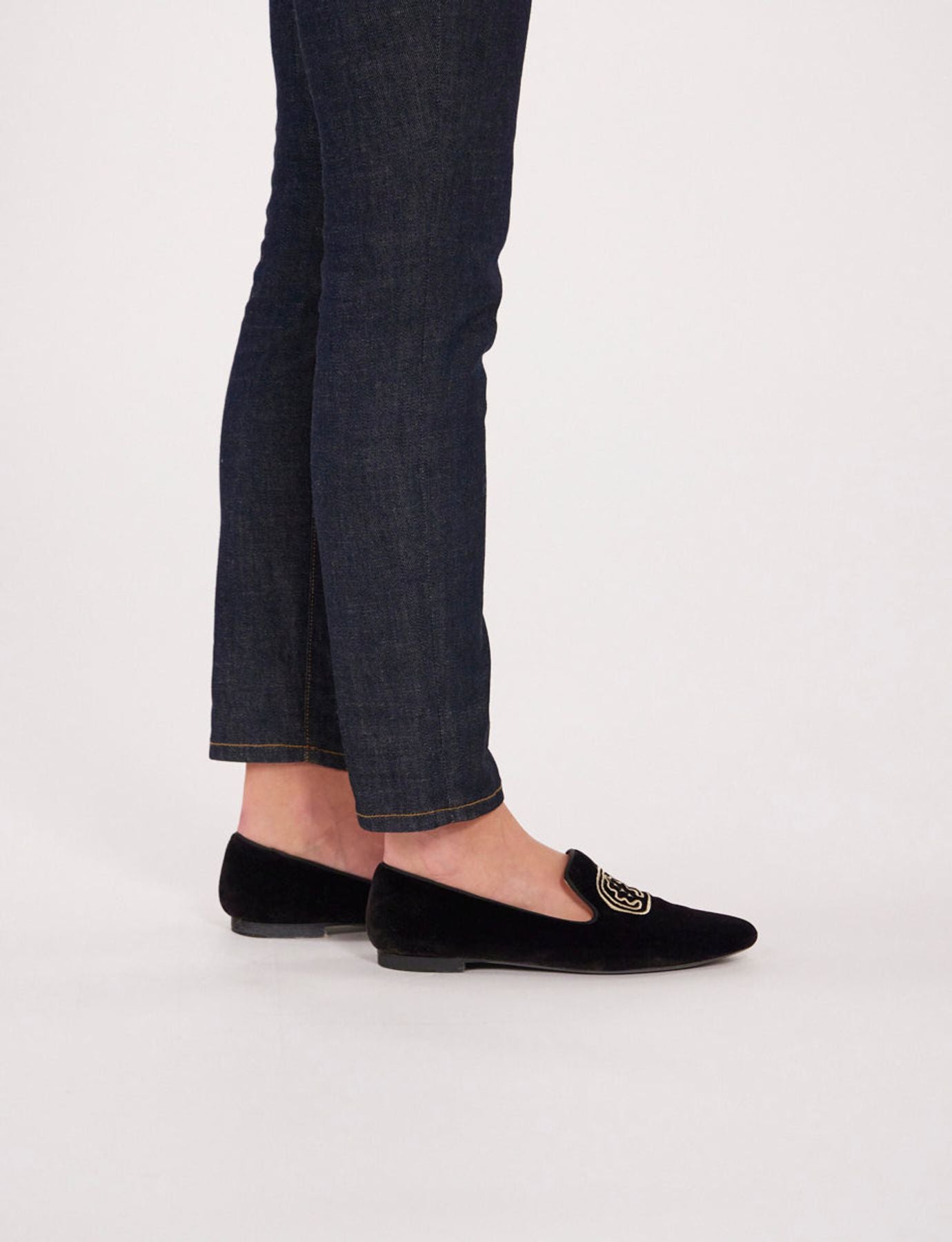 Black embroidered velvet slippers