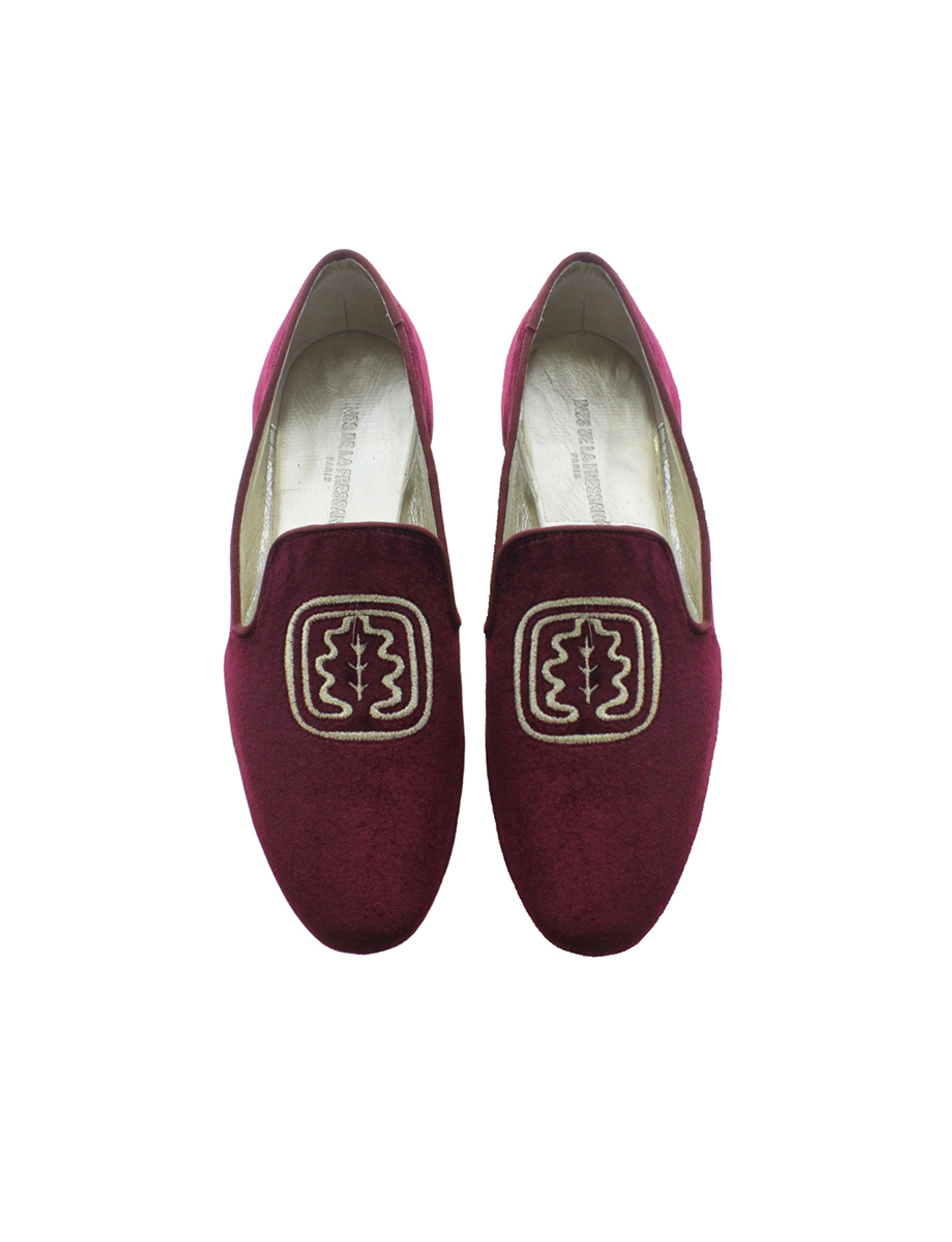 Zapatillas de terciopelo burdeos bordadas