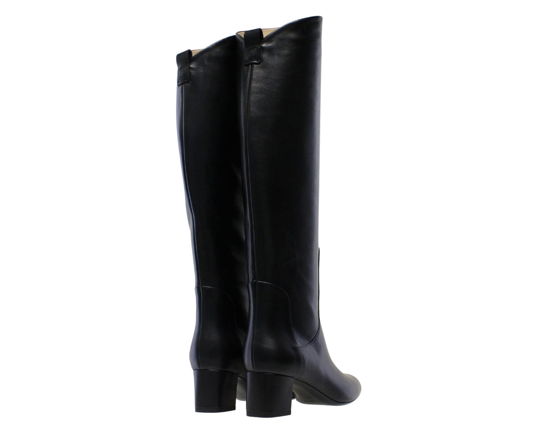 Botas de tacón de cuero negro
