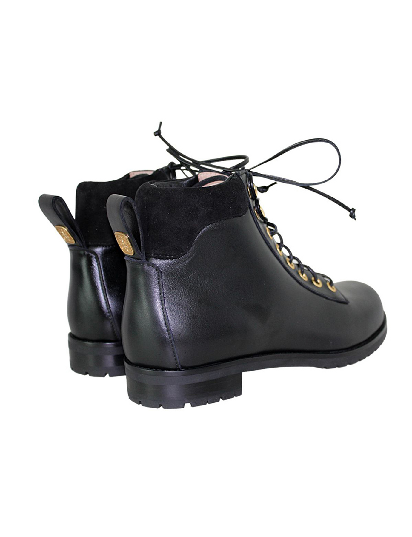 Botas de montaña de cuero negro