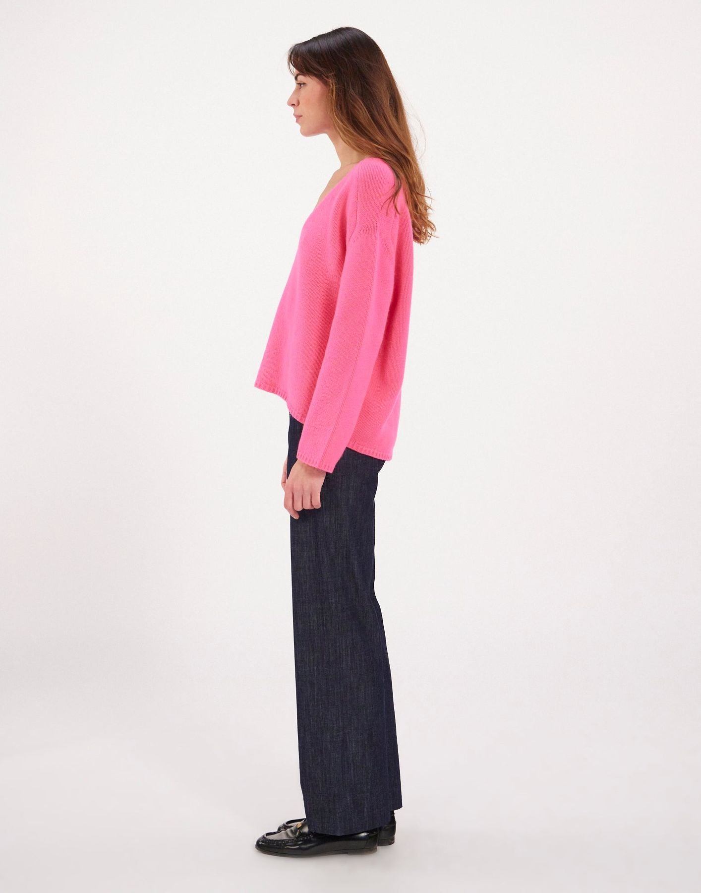 Jersey de cachemira fucsia con cuello en V y mangas martillo x Notshy
