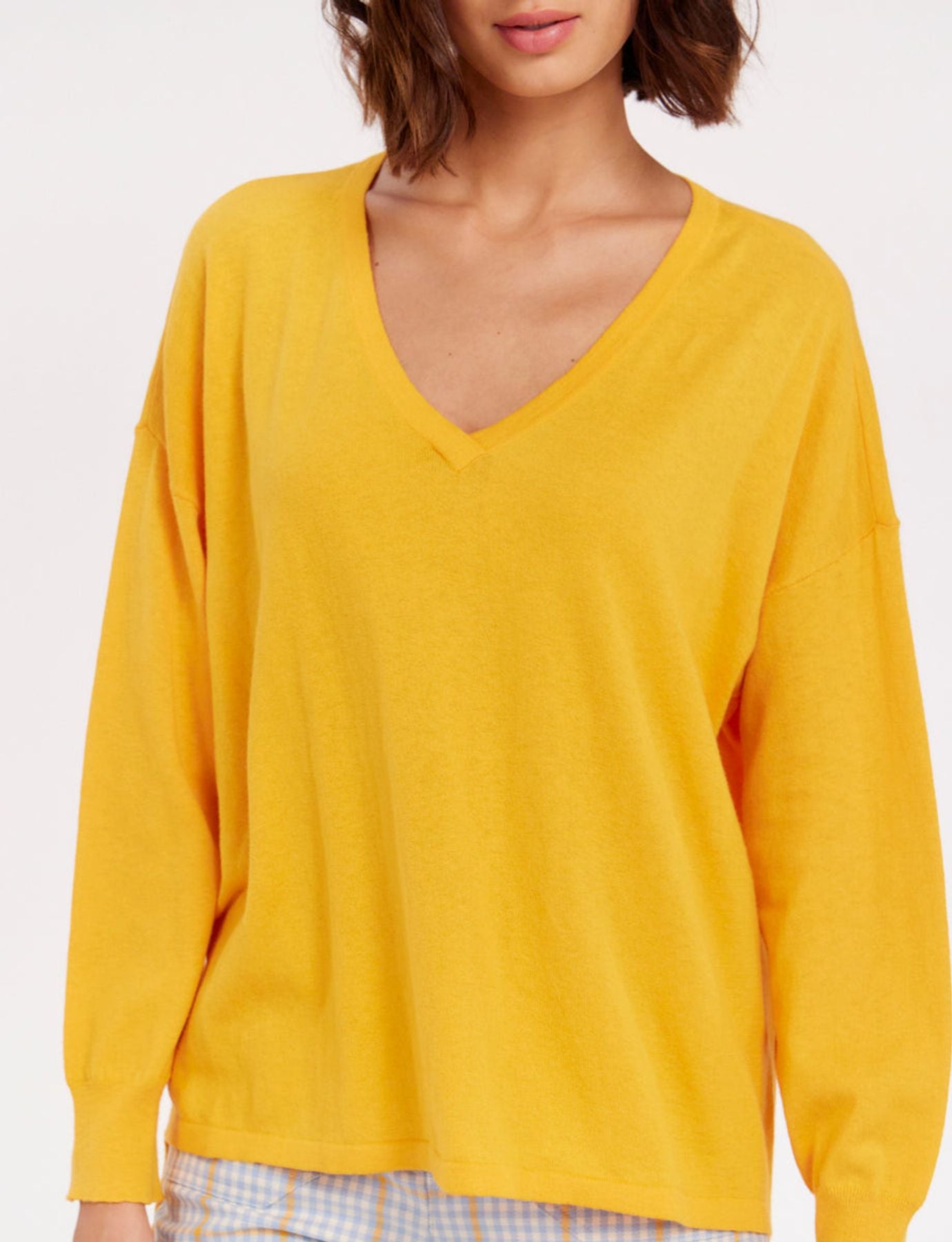 pull-collar-in-cashmere-yellow-anton