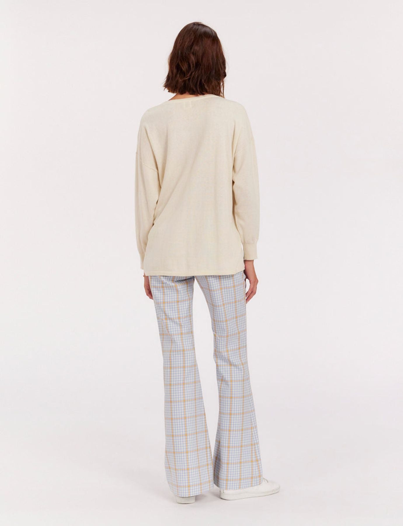 Anton ivory cashmere V-neck jumper
