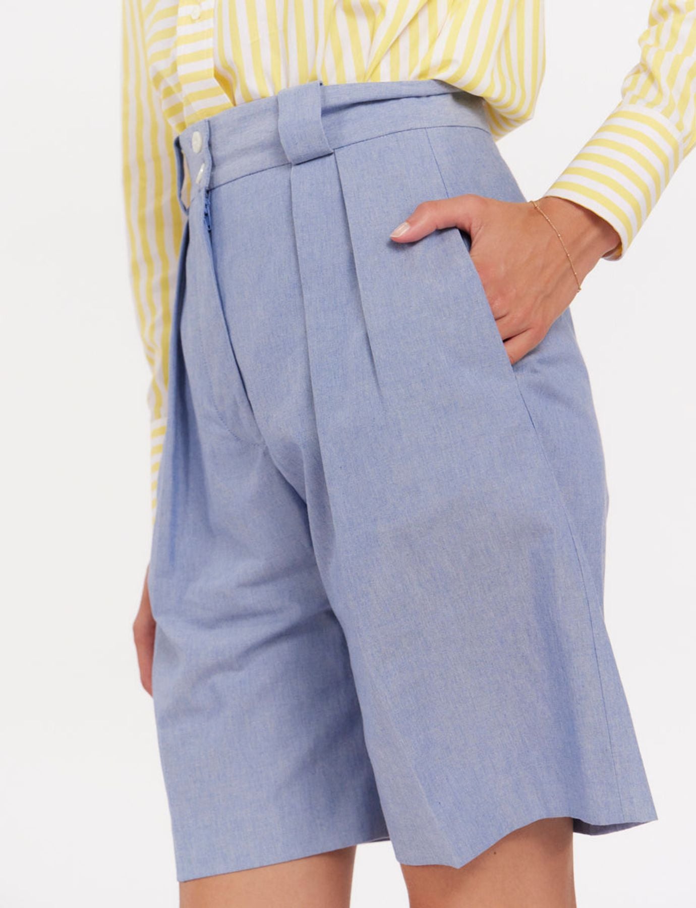 Odette blue shorts