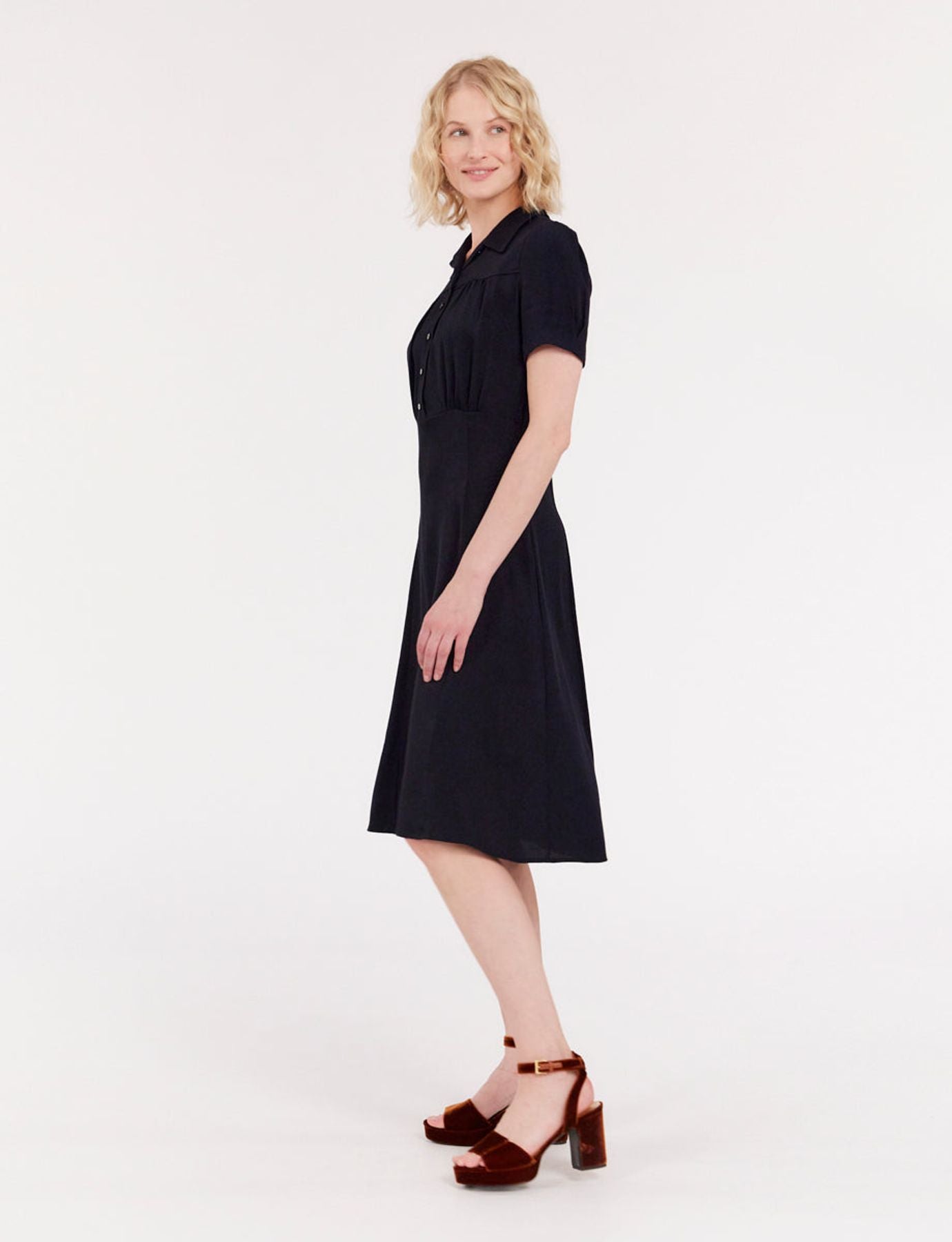 Vestido azul marino Angèle