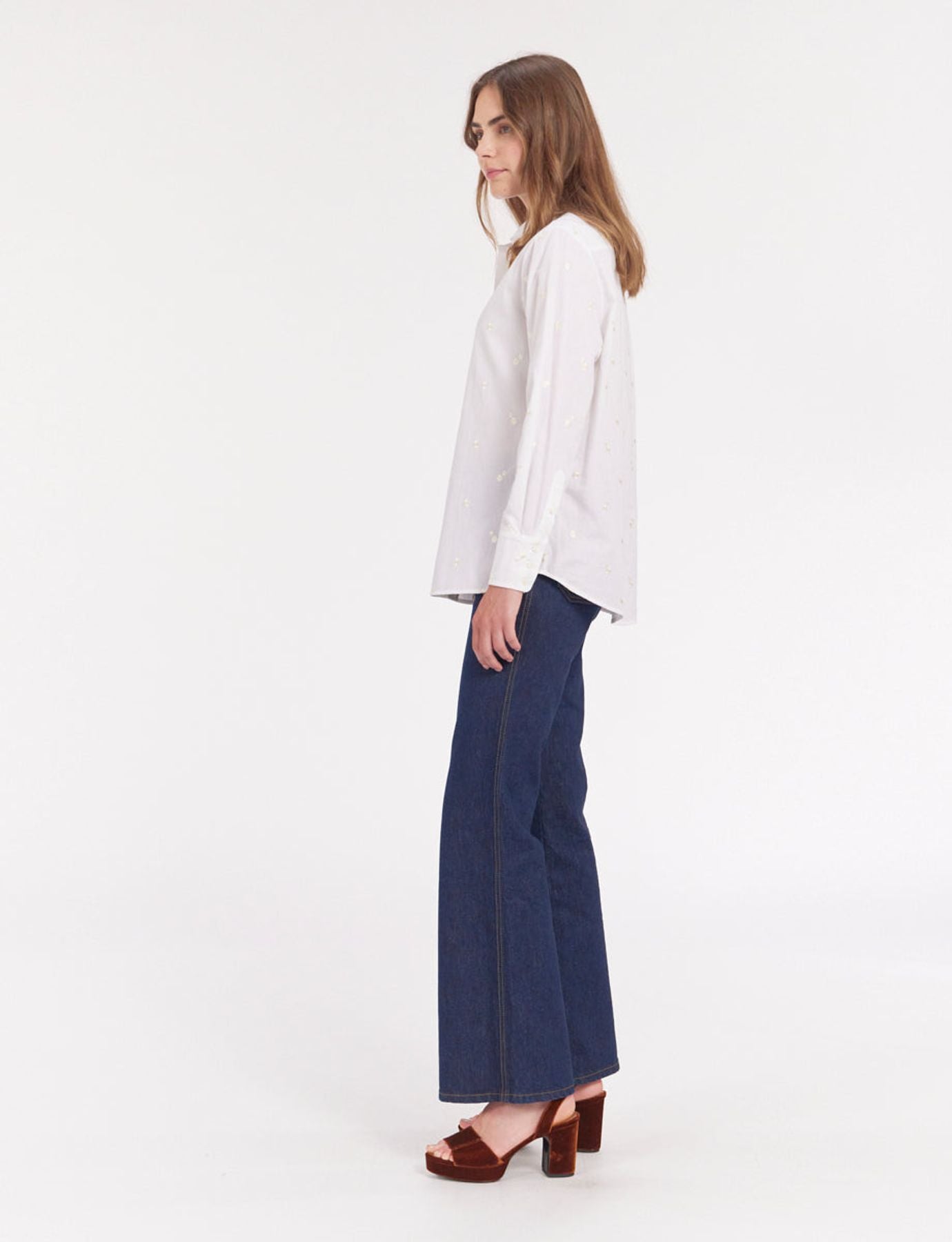 Camisa blanca Maureen con bordados