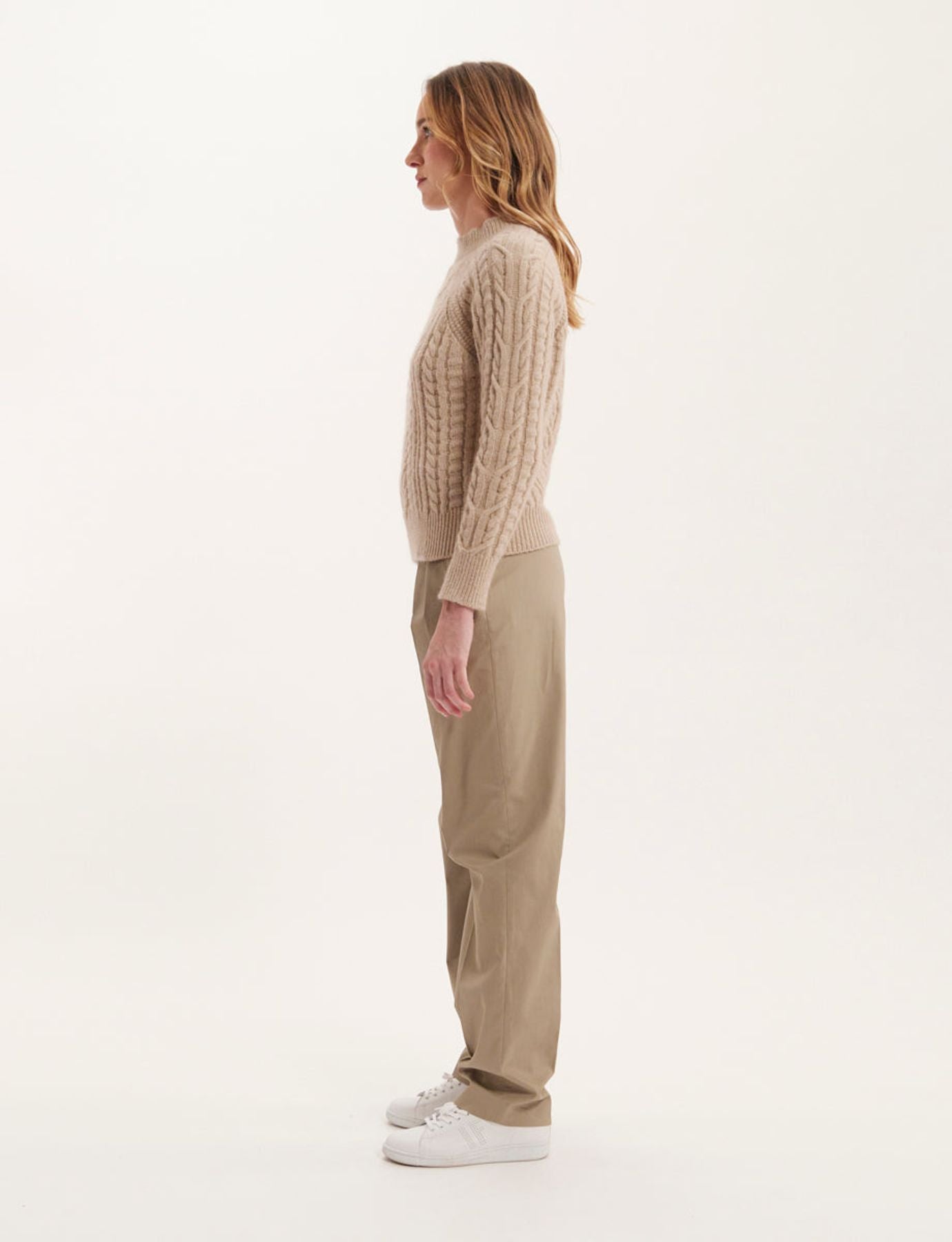 Louison beige sweater