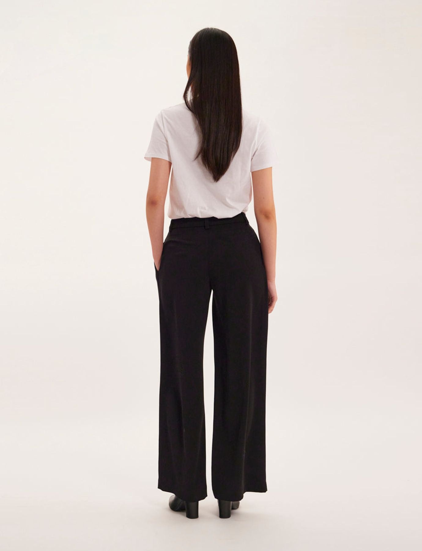 Pantalones negros Luciano
