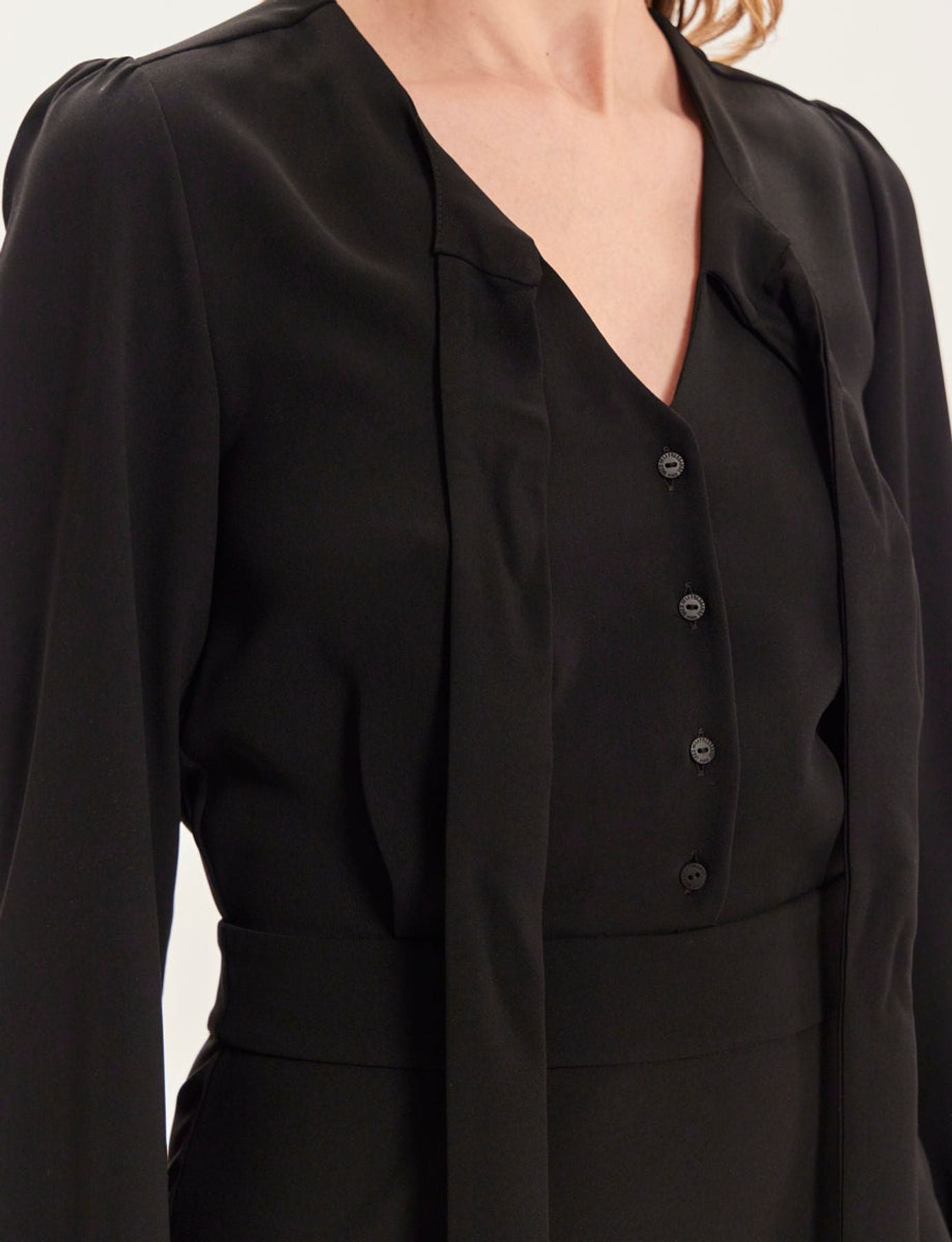 Vestido negro Ariel