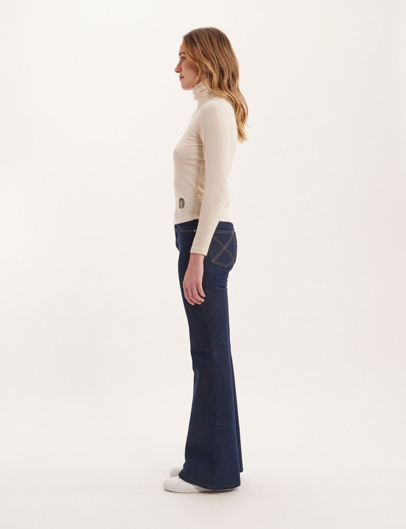 Matthieu ecru lightweight turtleneck sweater
