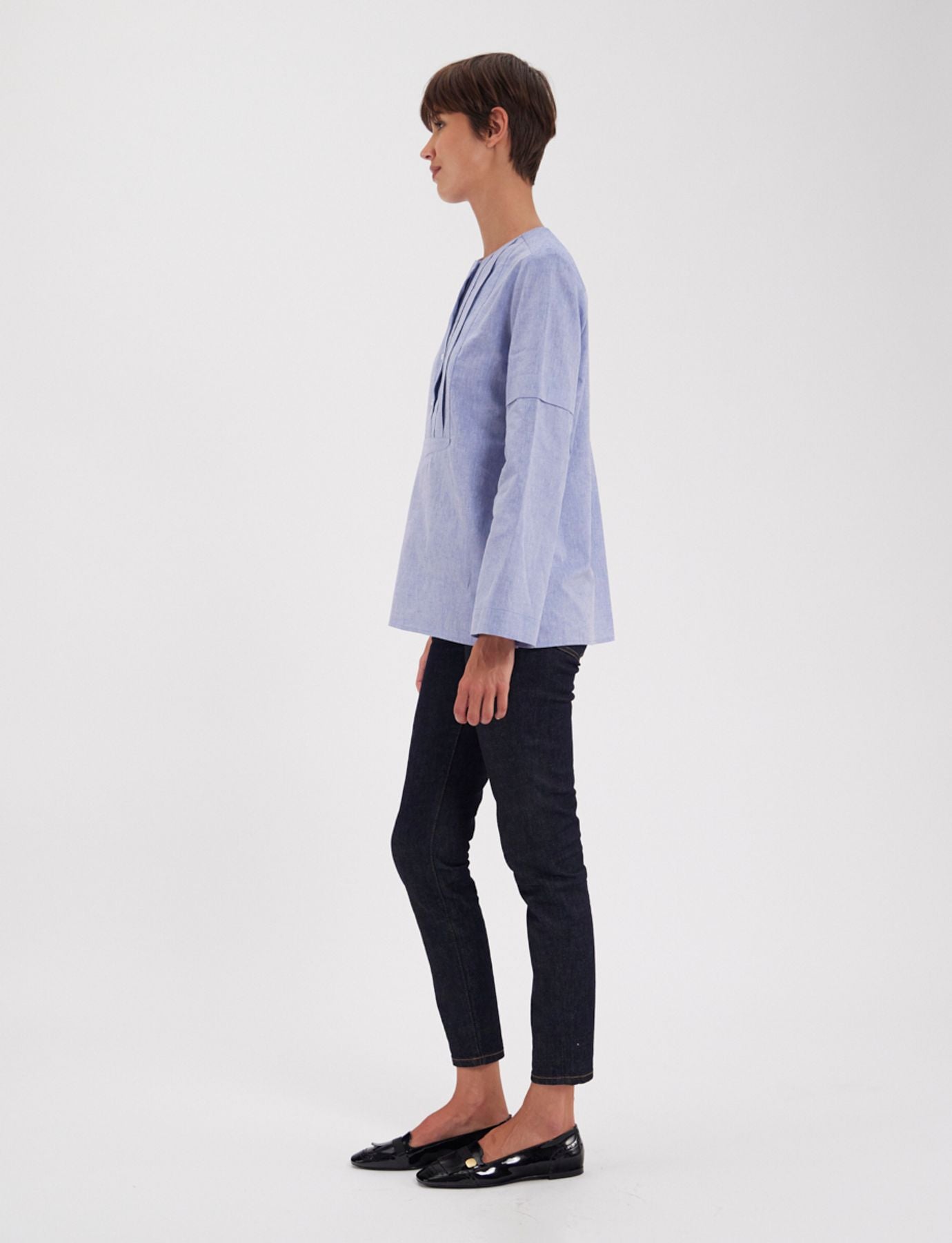 TOP NANETTE