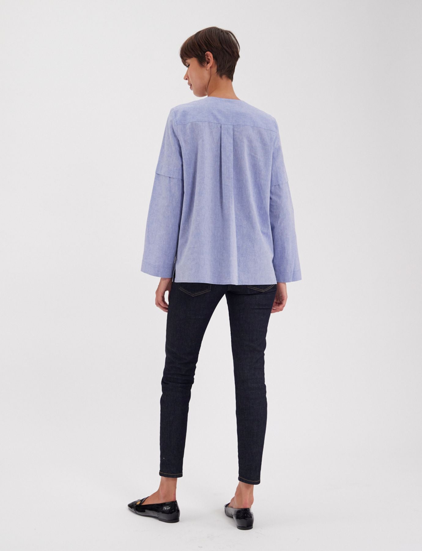 TOP NANETTE