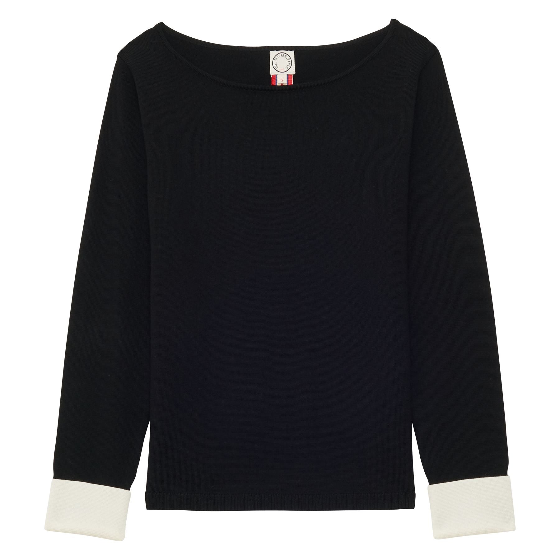 Maglione Gigi in lana merino nera, polsini bianchi