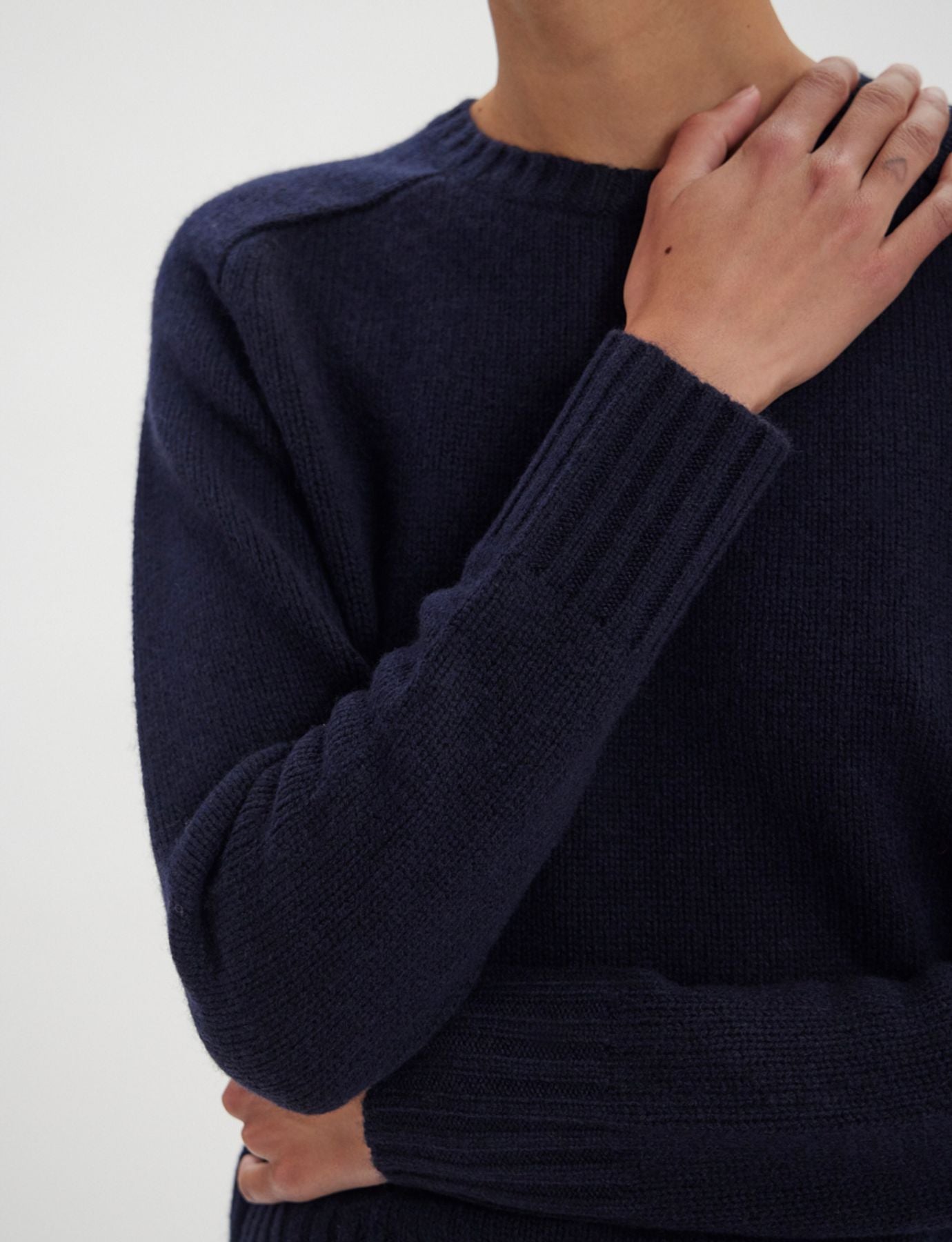 Arthur sweater in navy wool and cashmere