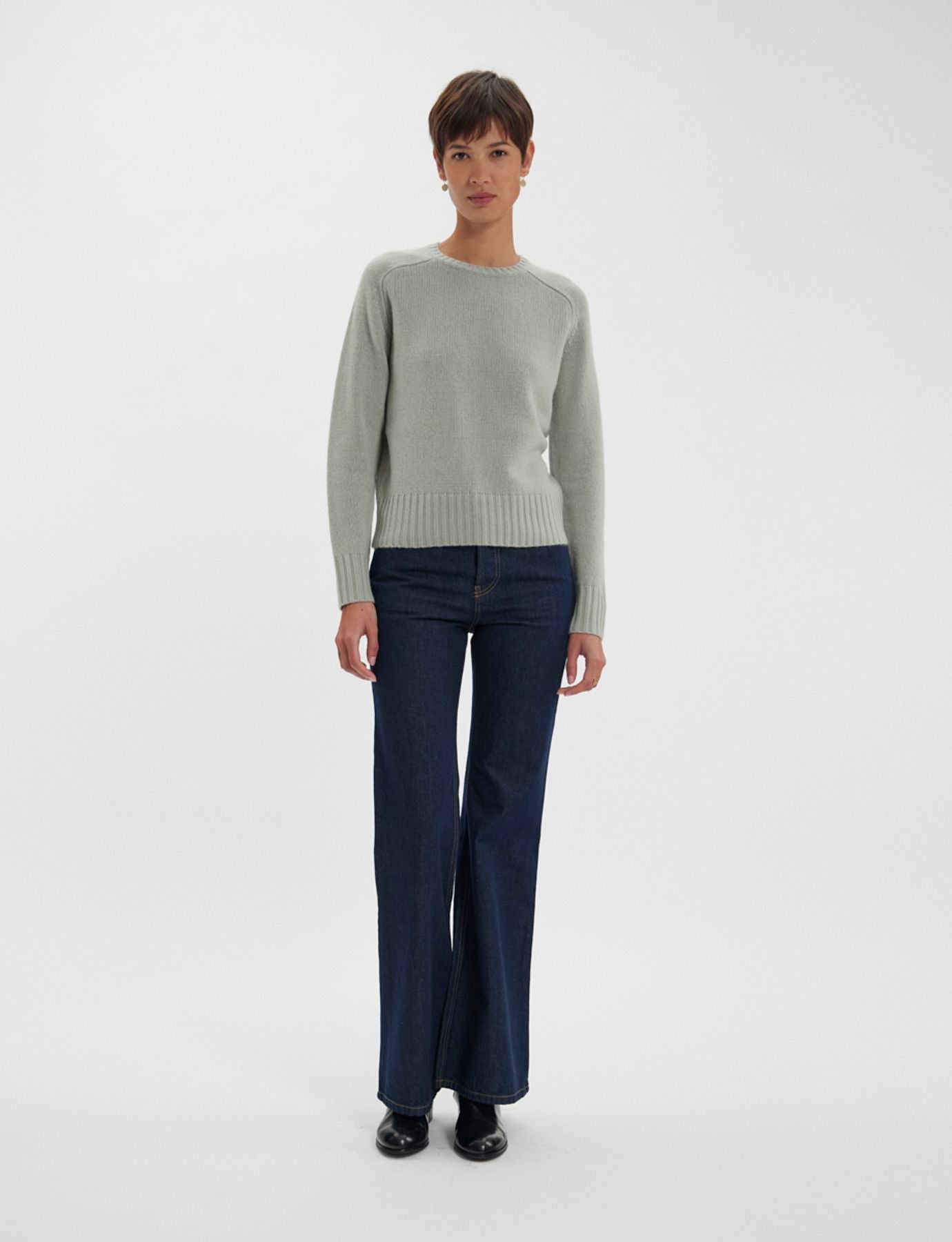Arthur jumper in almond green wool and cashmere
