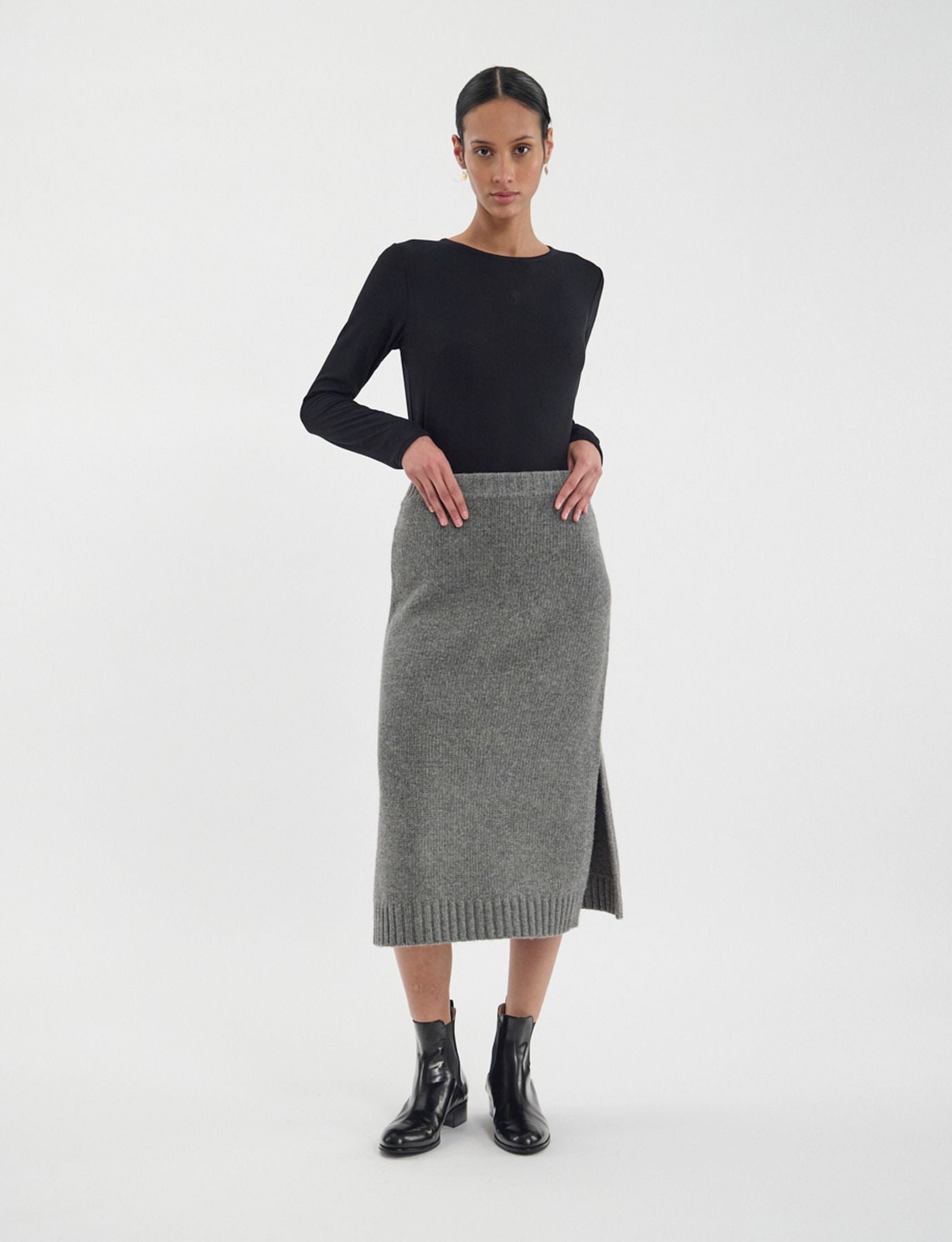 Damia skirt in responsible grey wool