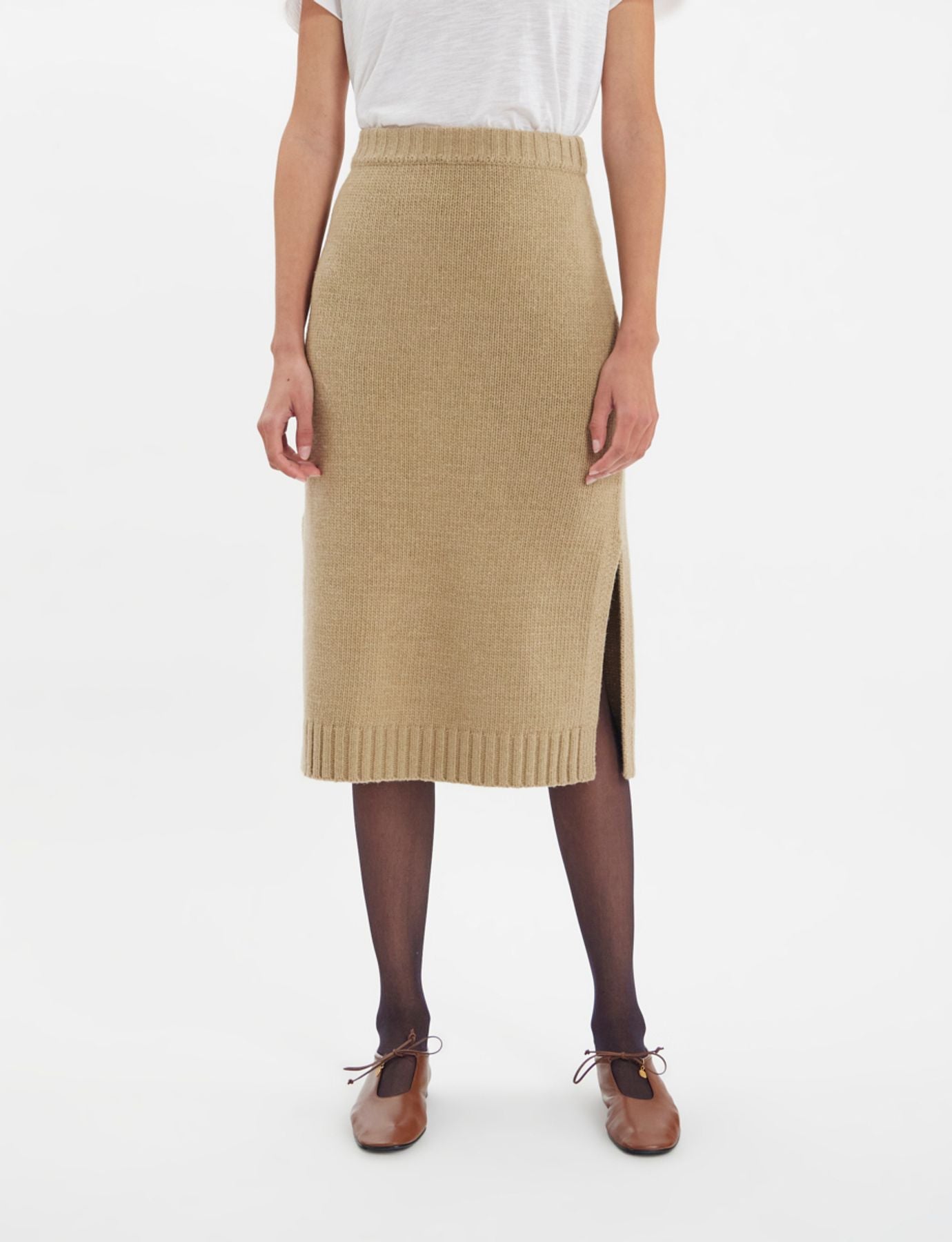 Damia skirt responsible wool camel