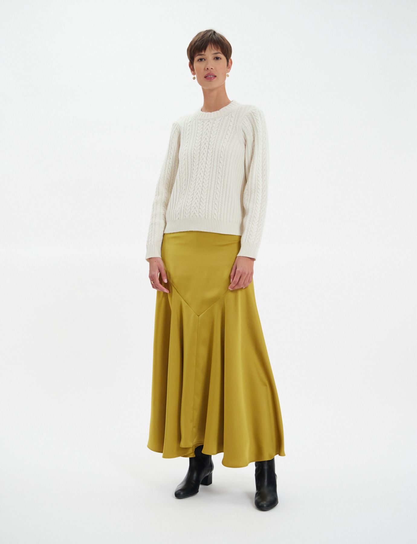 Marlon white jumper