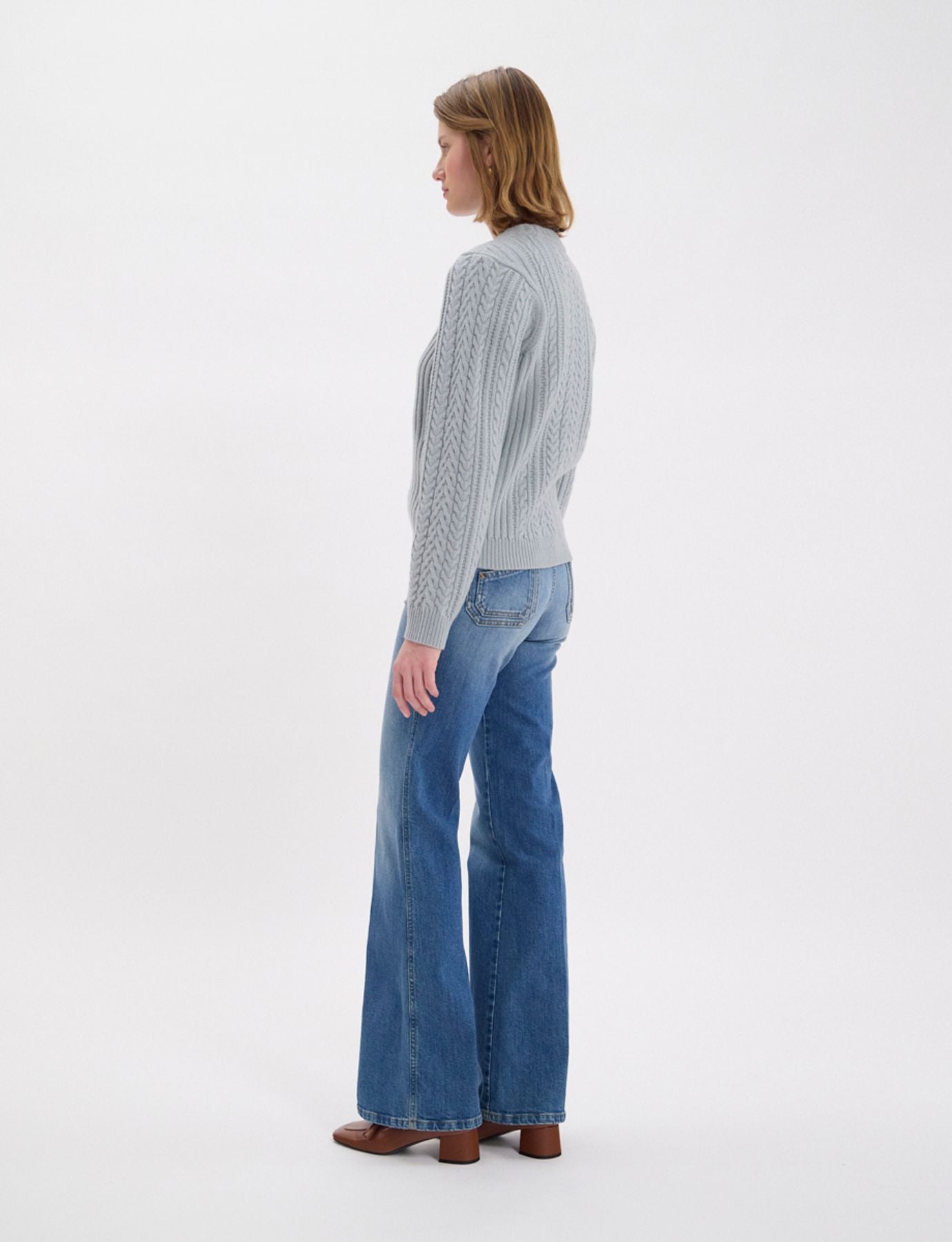 Marlon almond green jumper