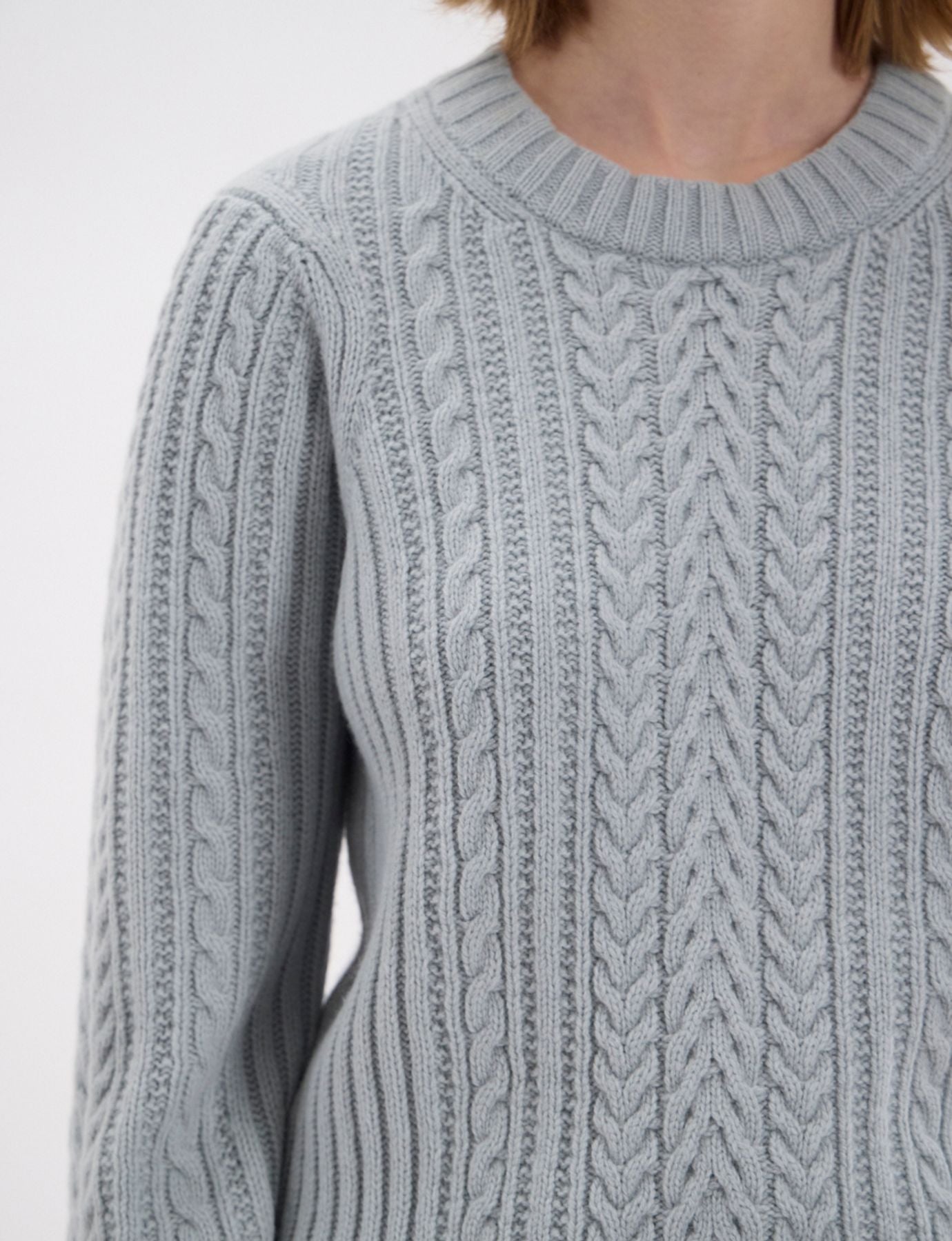 Marlon almond green jumper