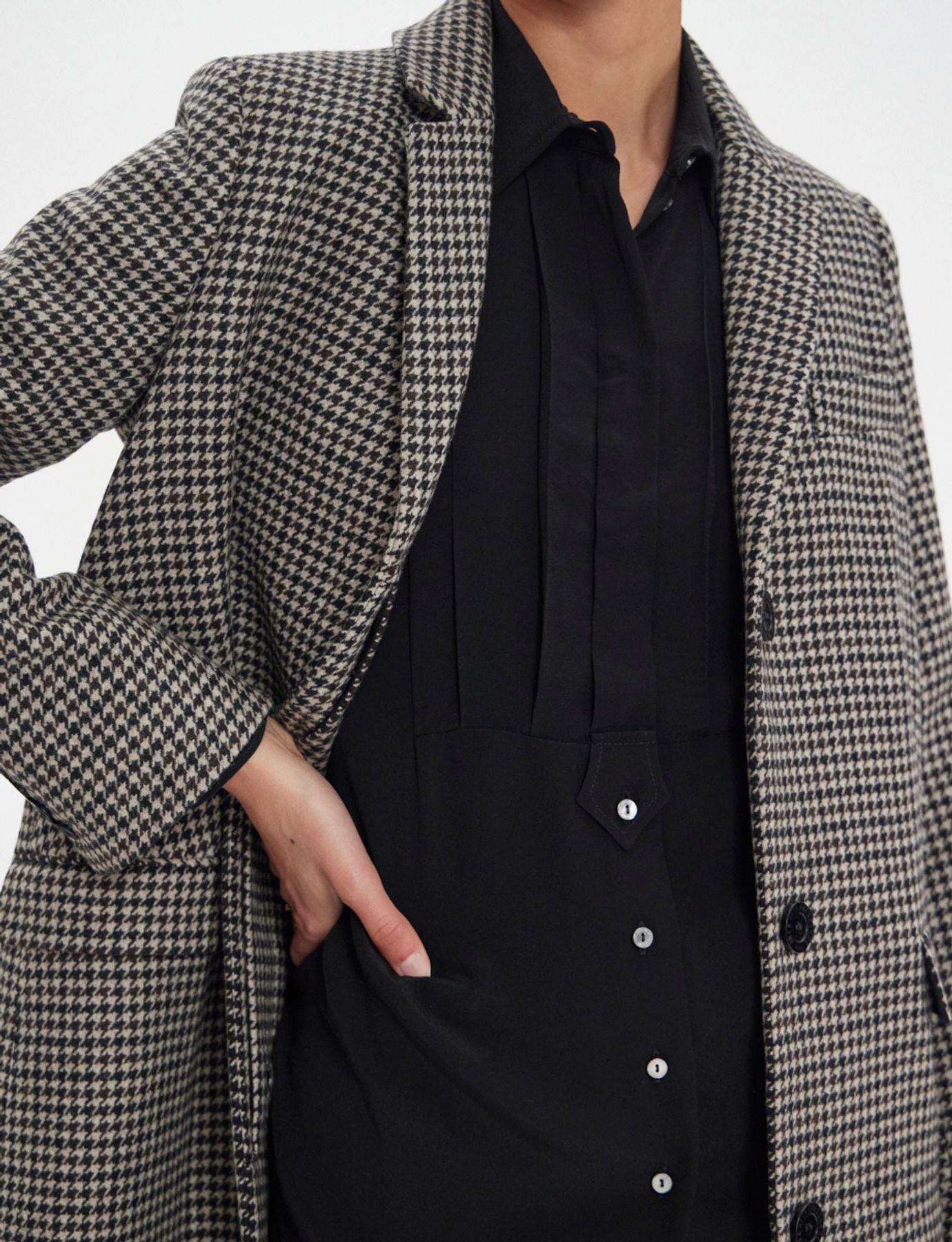 franck-houndstooth-wool-coat